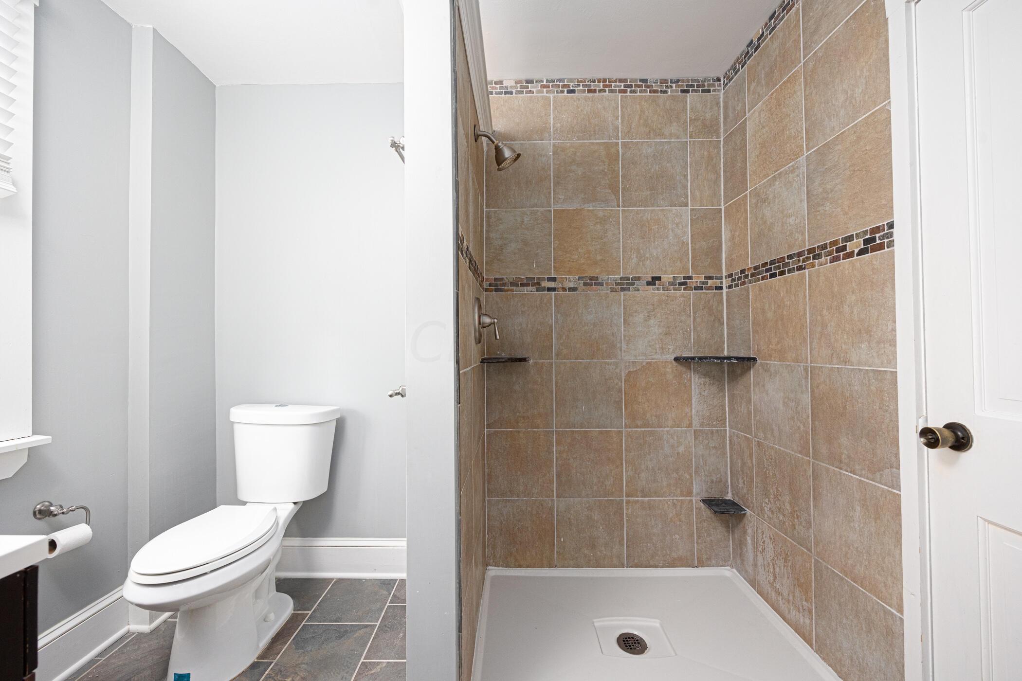 340 E Kossuth Street