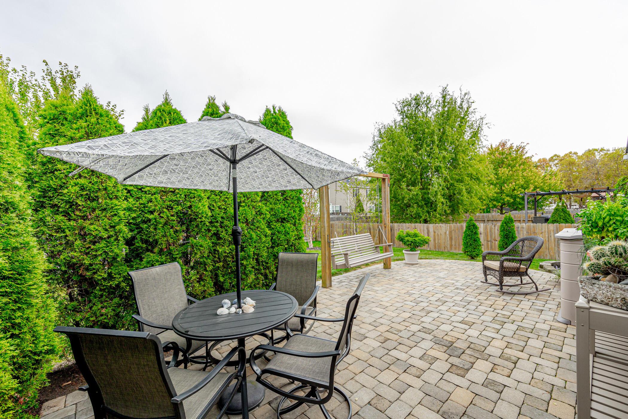 5832 Wooden Plank Road