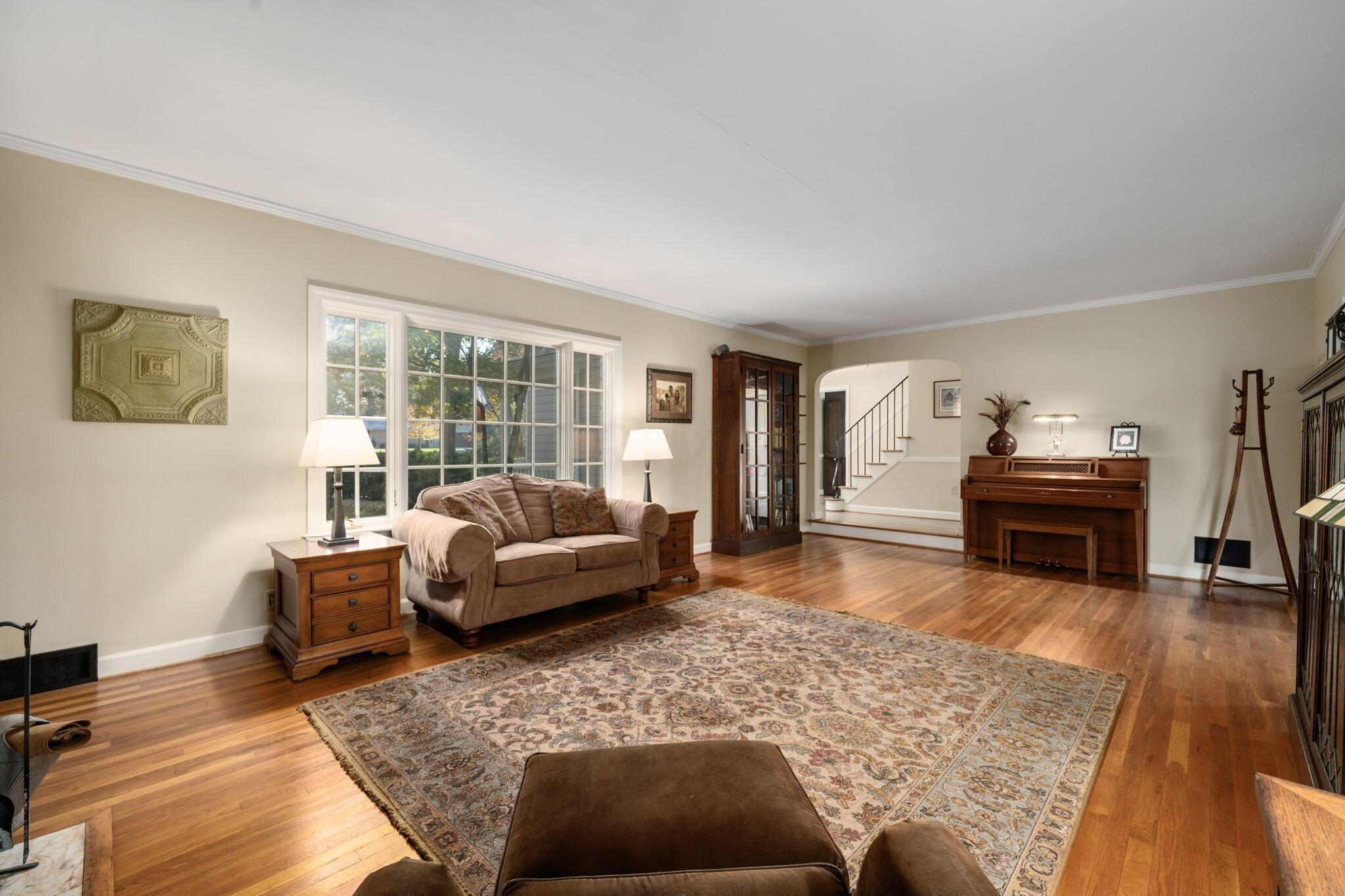 6163 Olentangy Boulevard