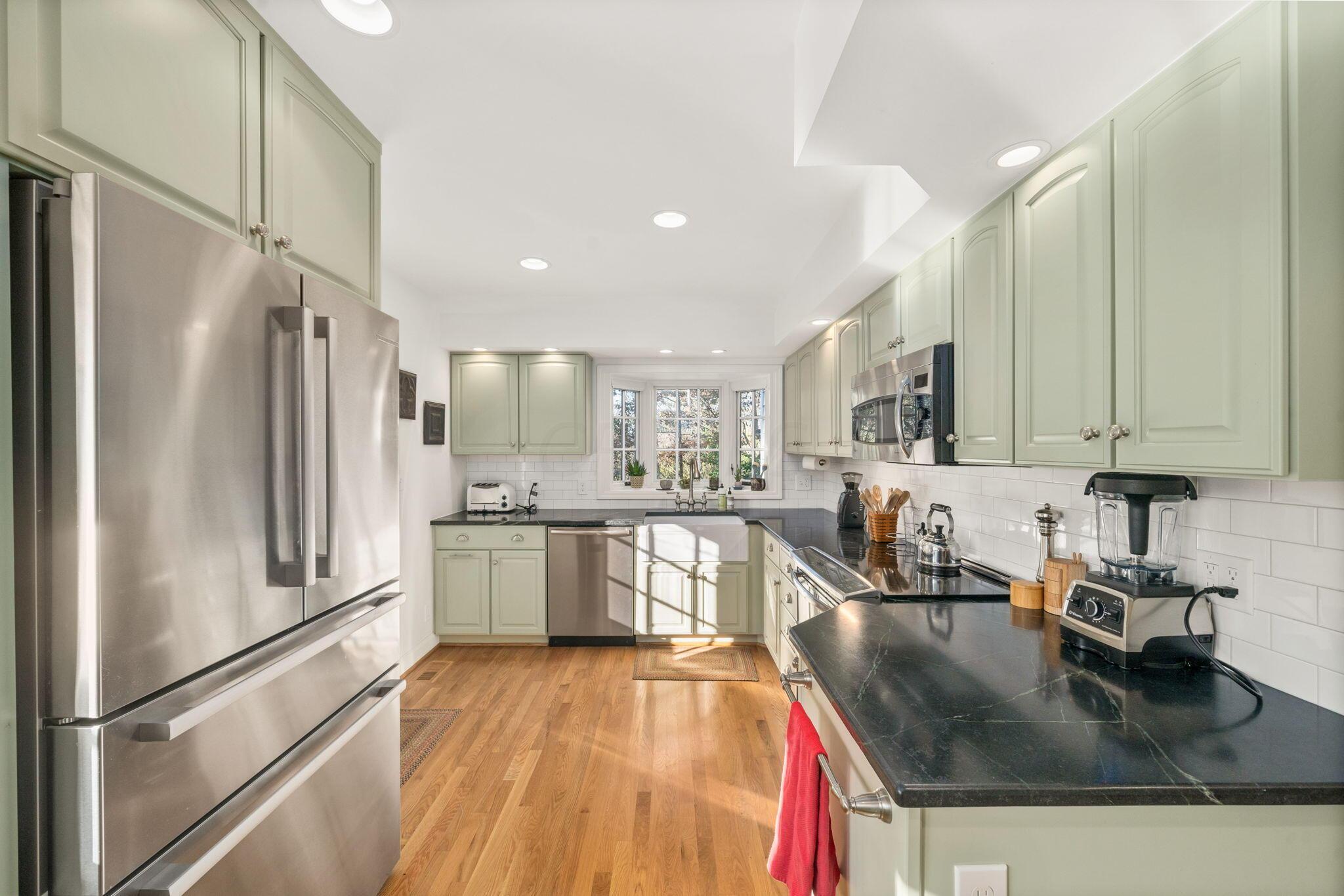 6163 Olentangy Boulevard