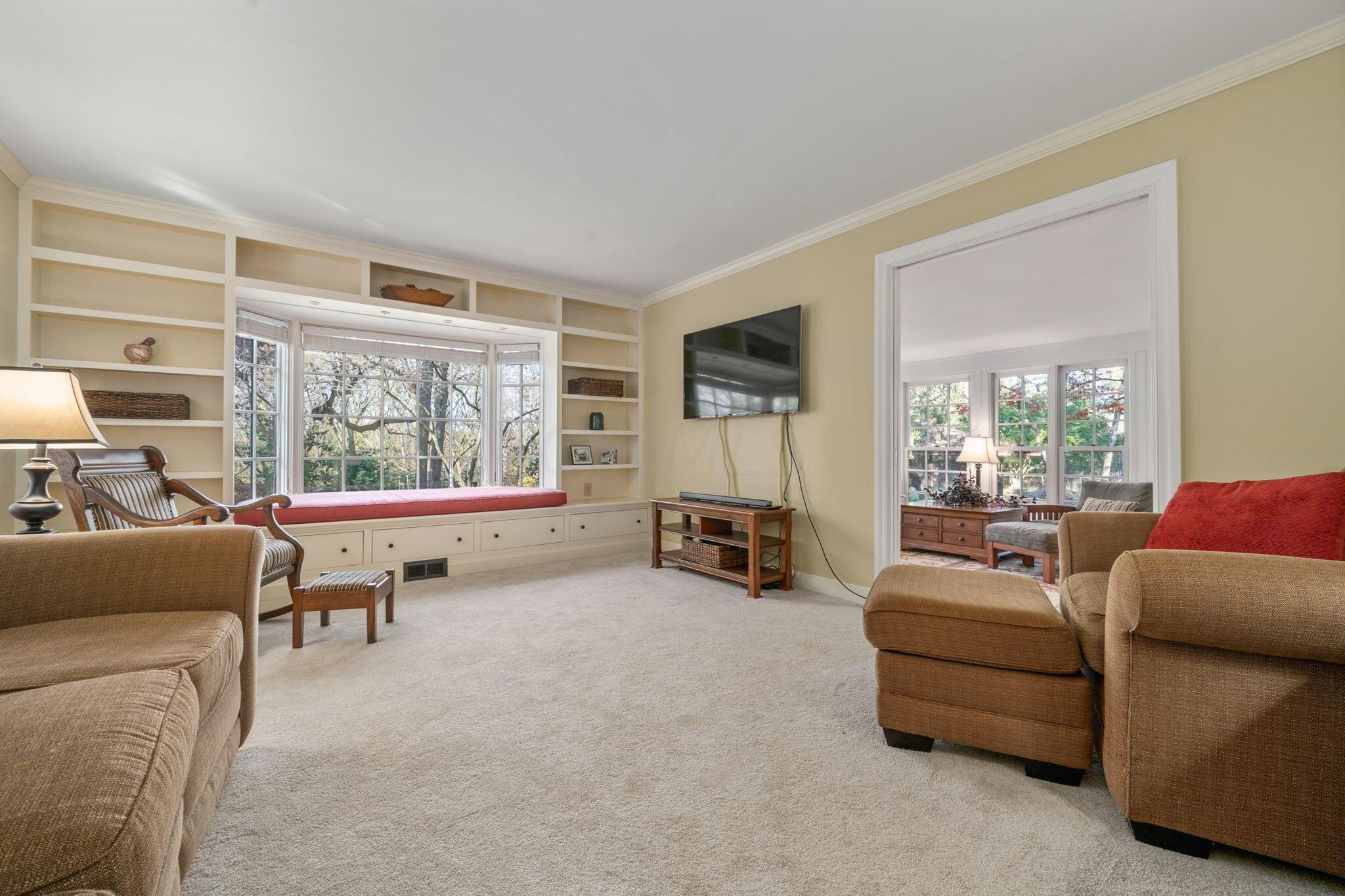 6163 Olentangy Boulevard