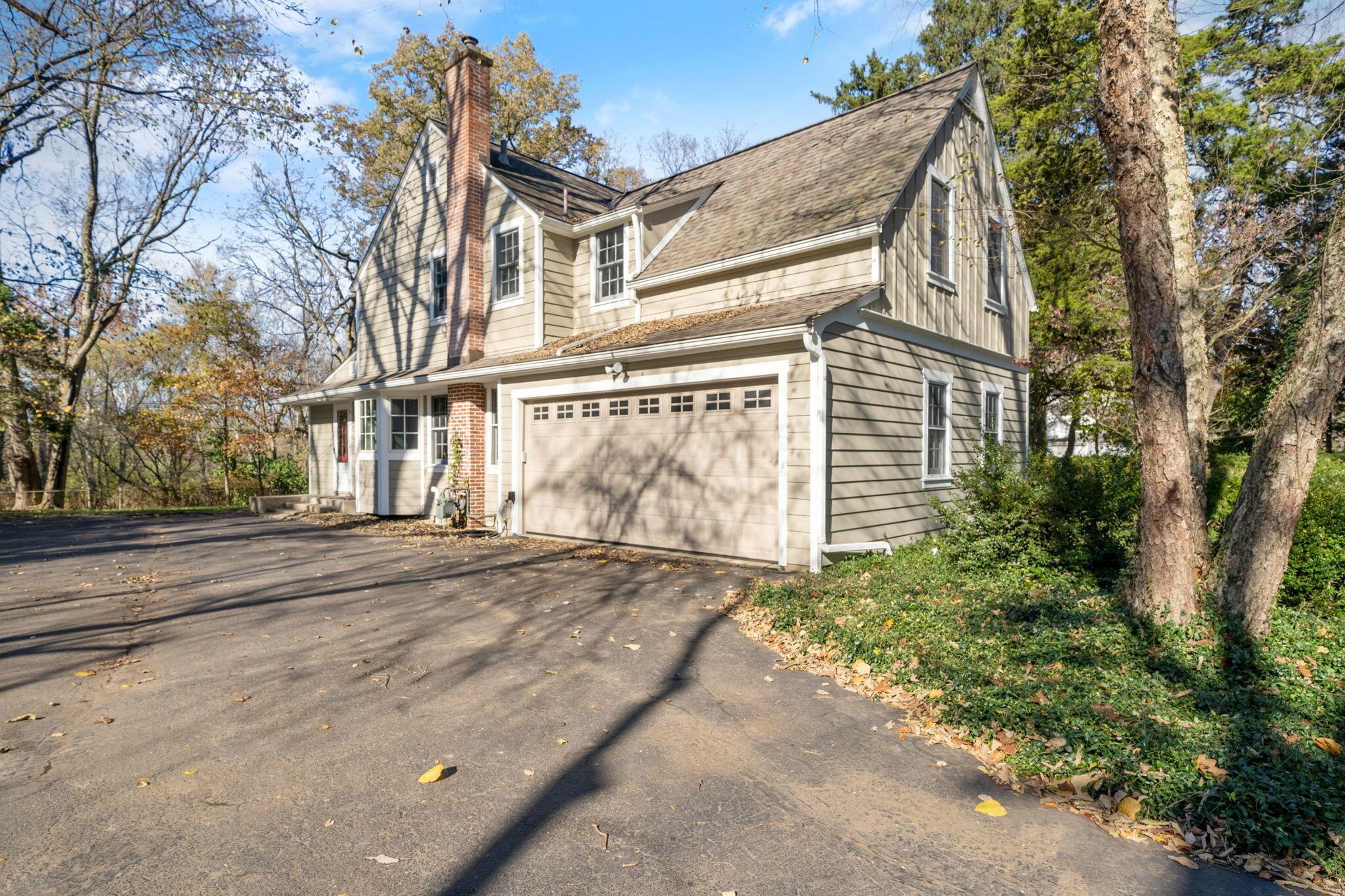 6163 Olentangy Boulevard