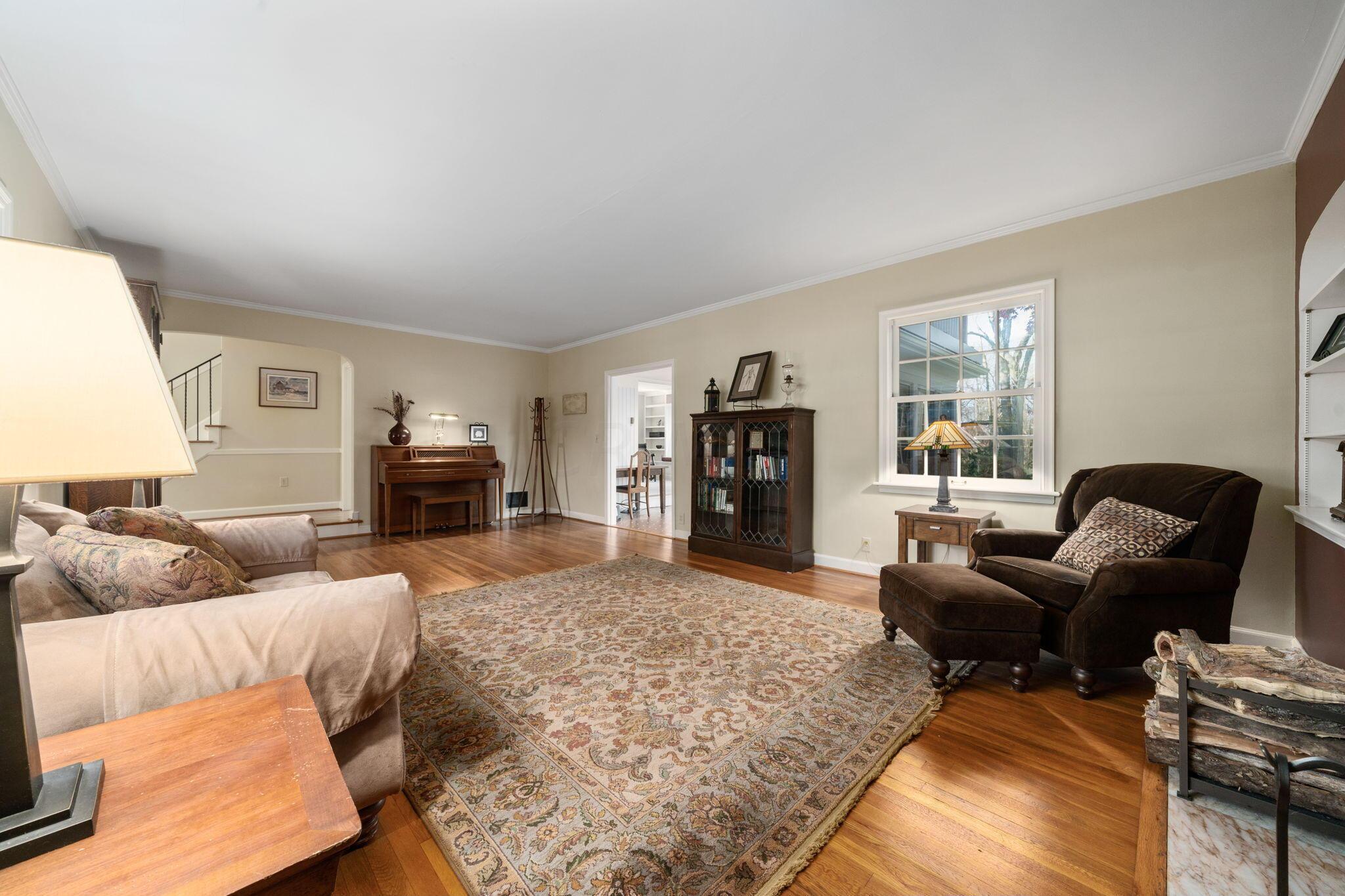 6163 Olentangy Boulevard