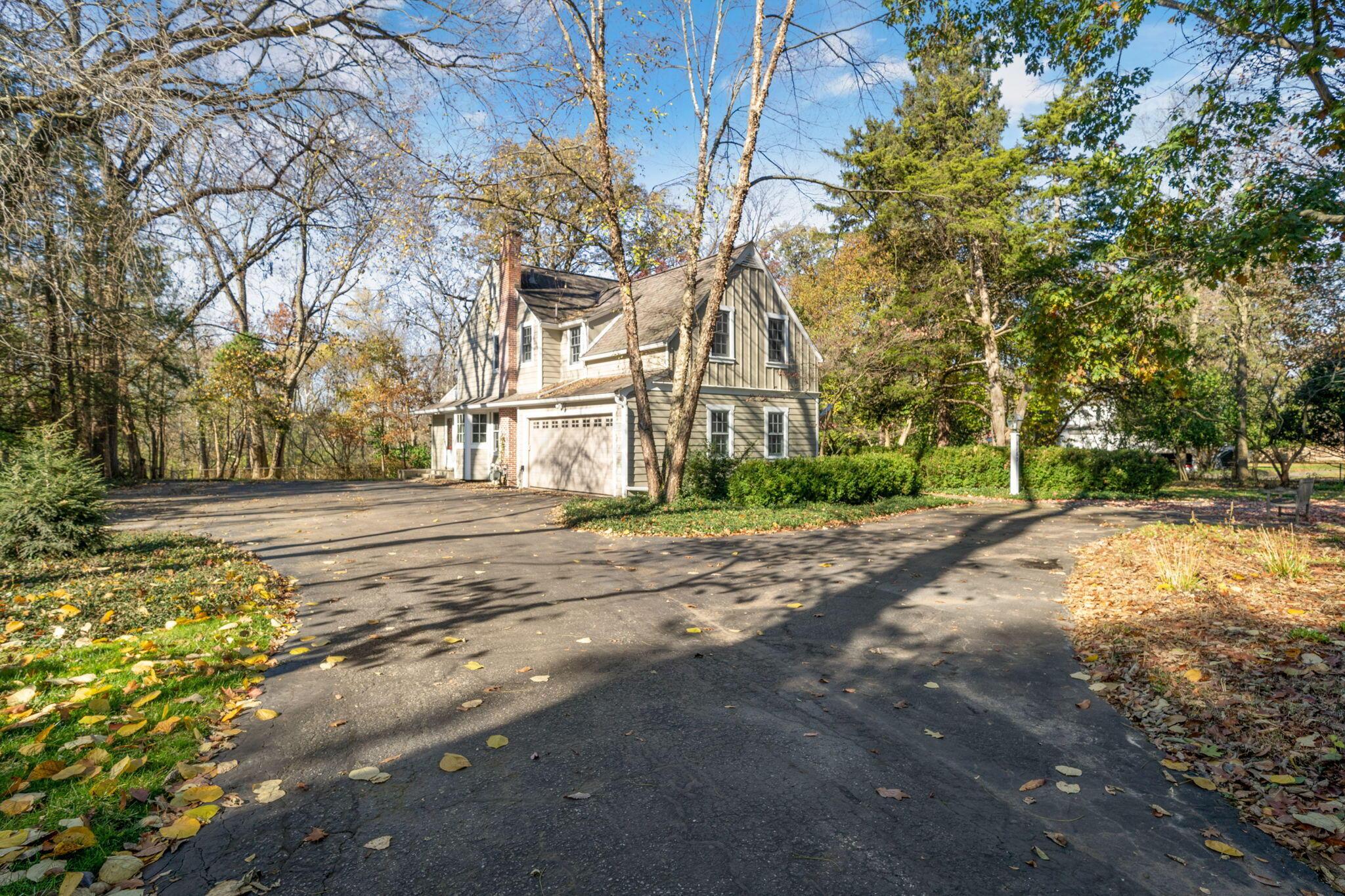 6163 Olentangy Boulevard