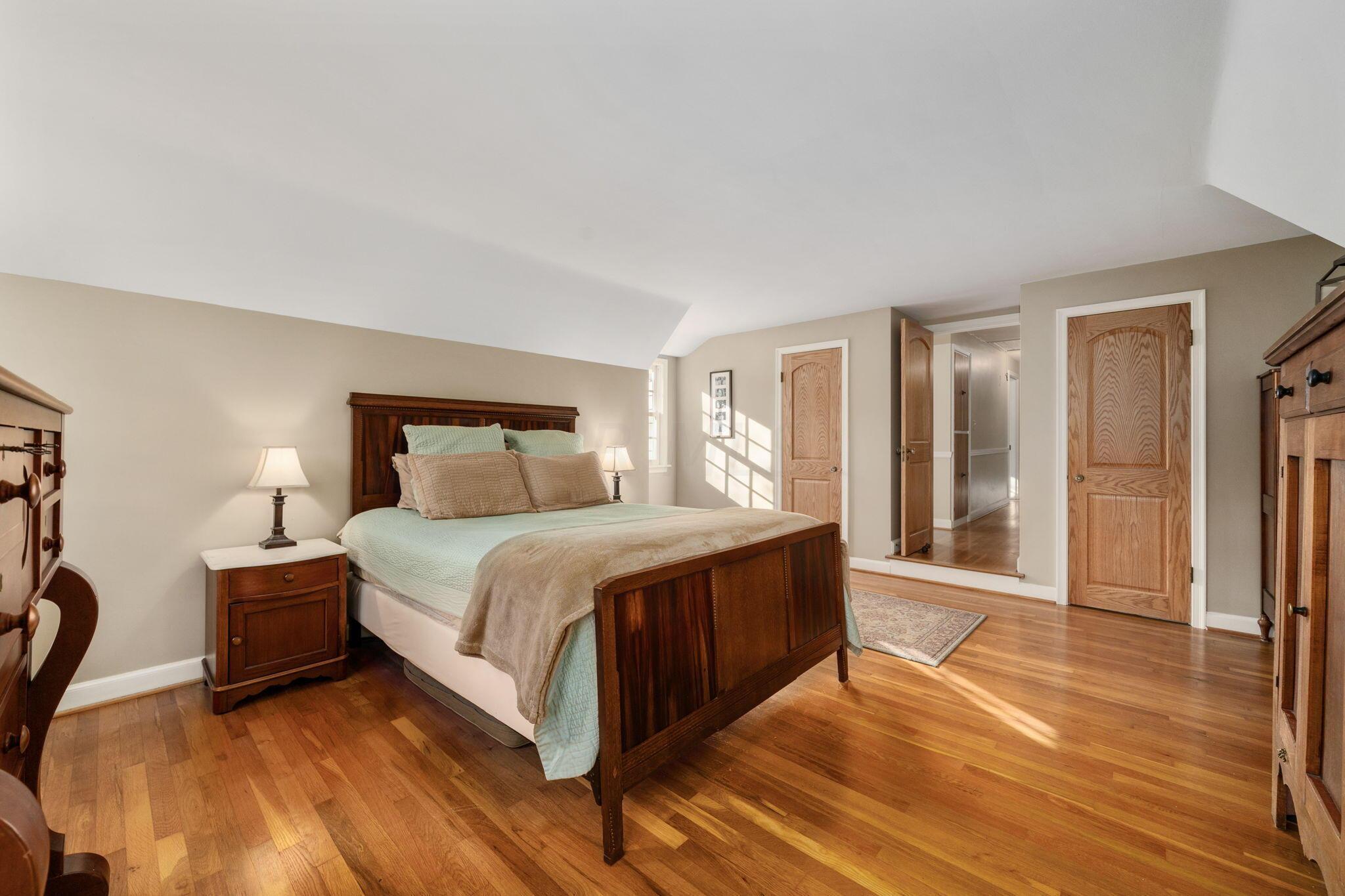 6163 Olentangy Boulevard