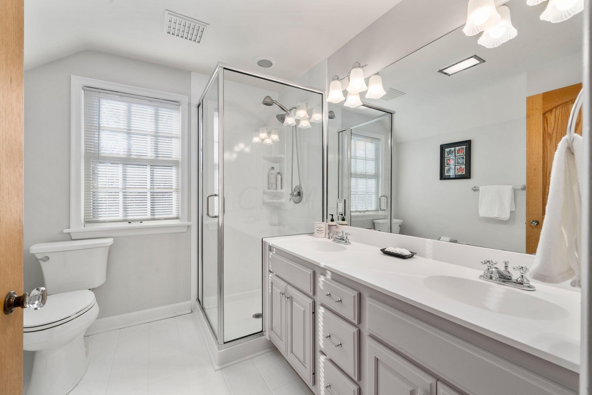 6163 Olentangy Boulevard