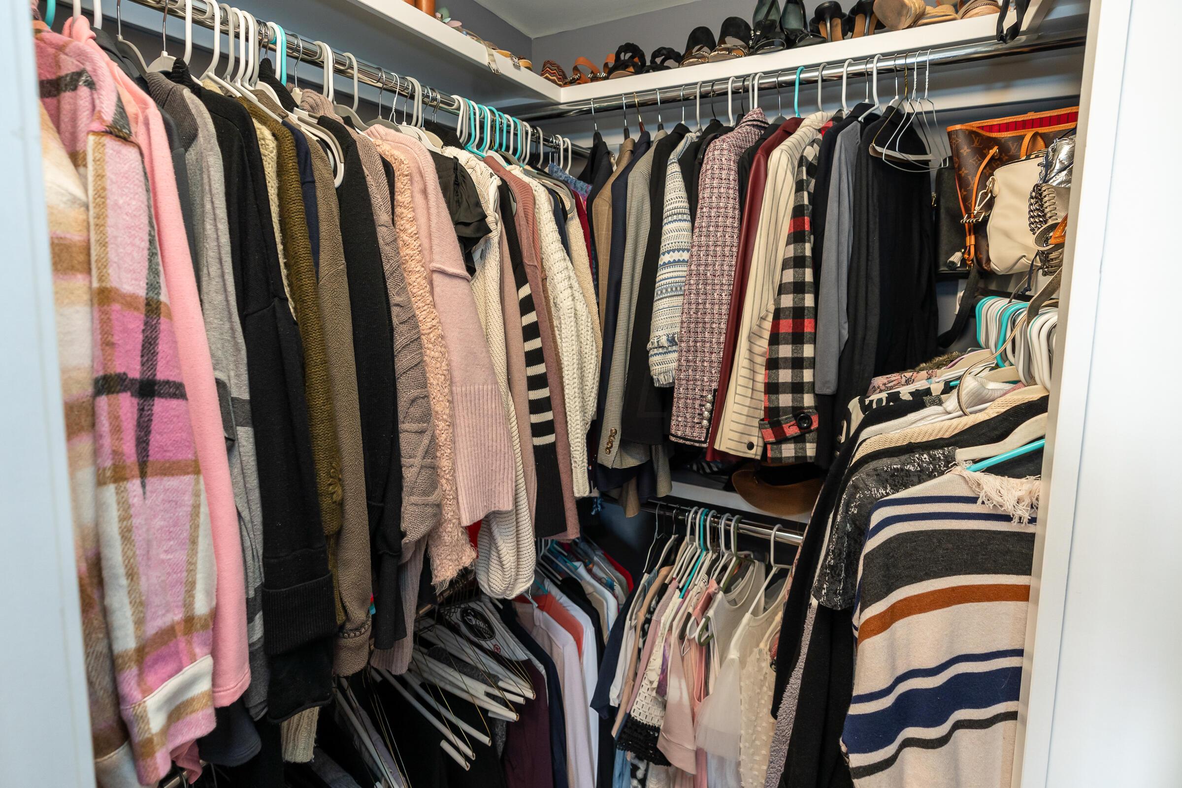 8 E Broad Street, 801