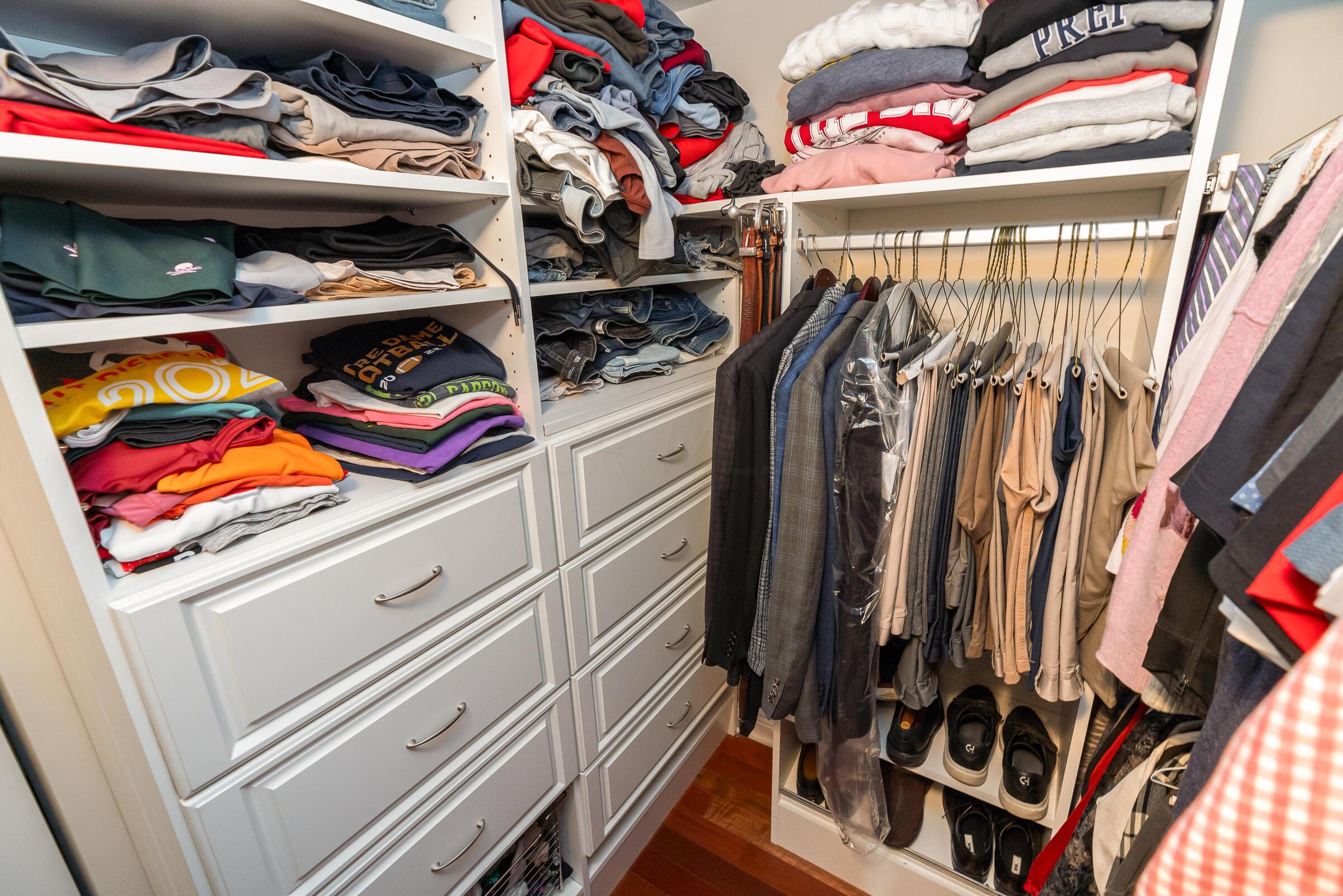 8 E Broad Street, 801