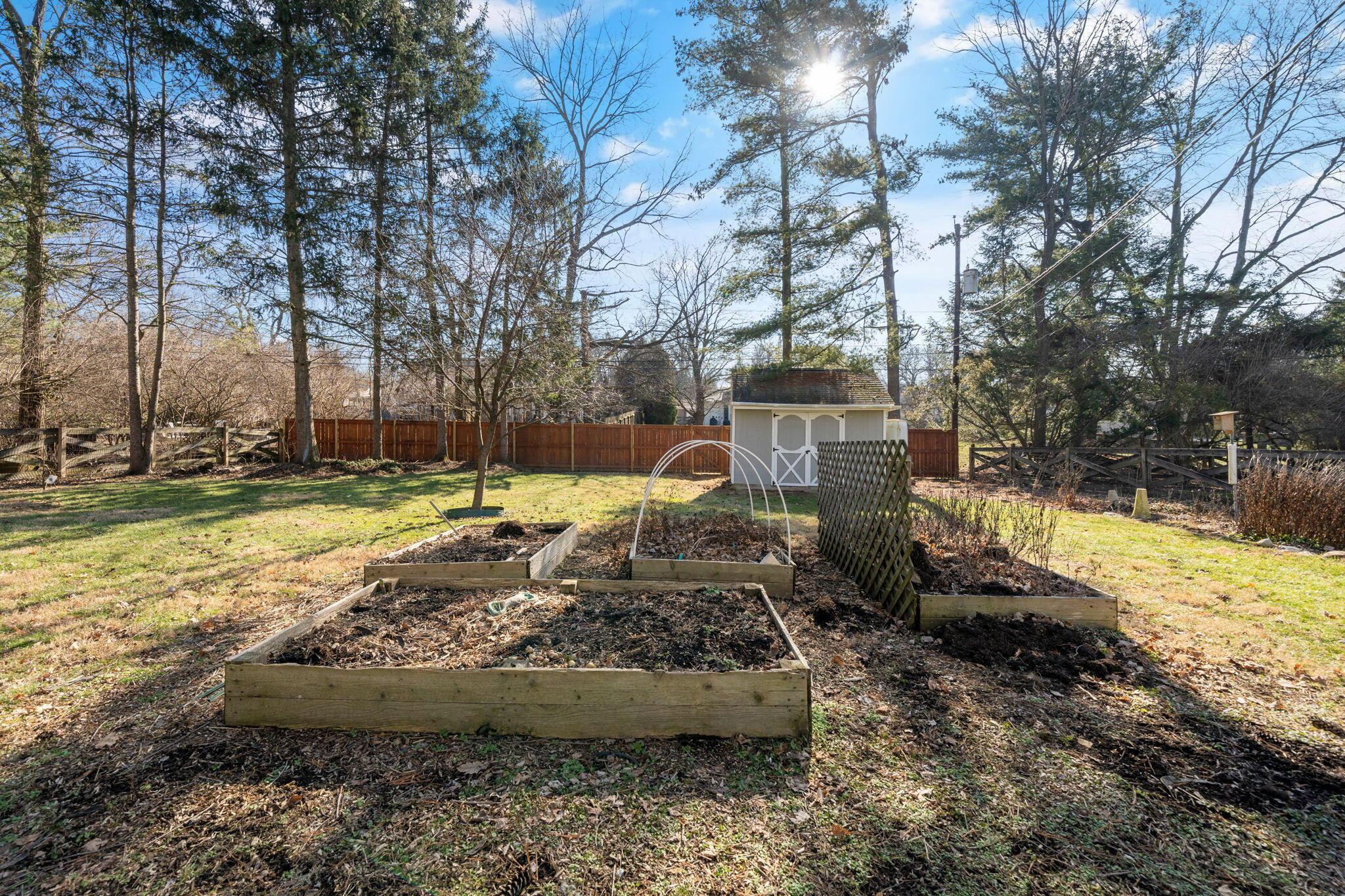 511 Longfellow Avenue