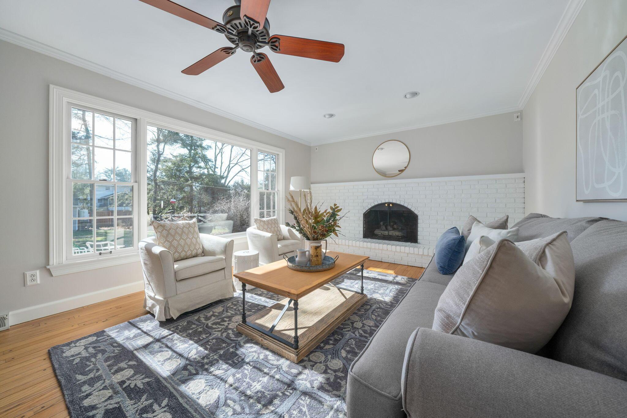 511 Longfellow Avenue