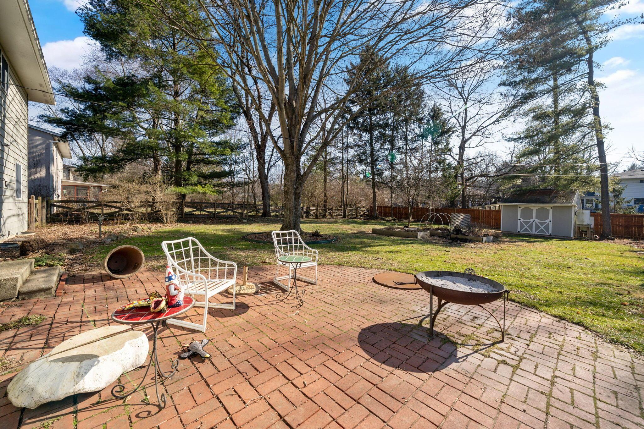 511 Longfellow Avenue