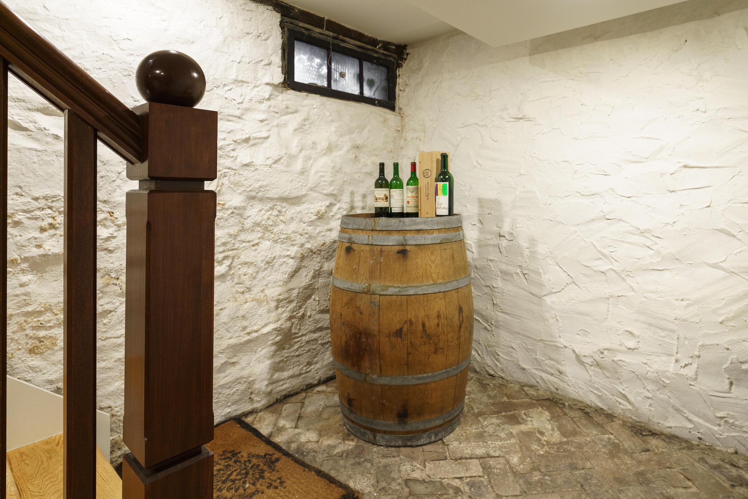 117 E Deshler Avenue