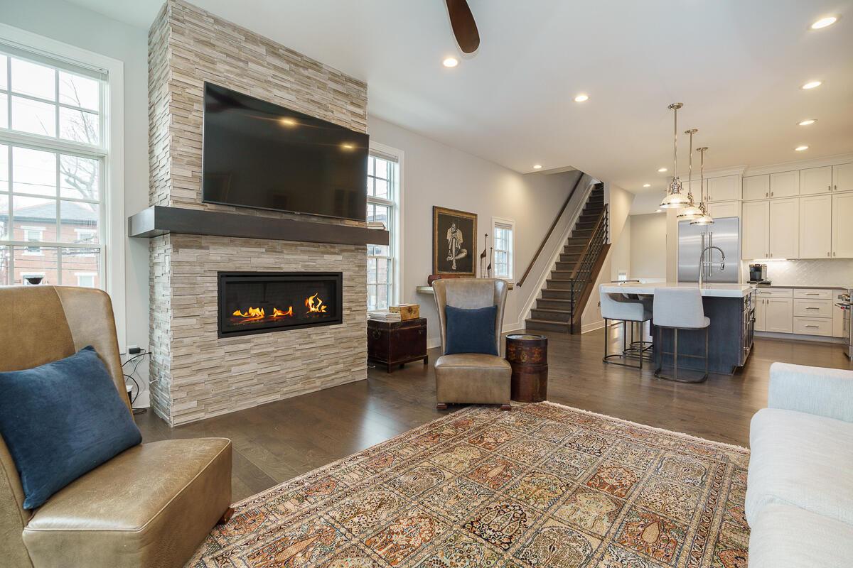 53 W Whittier Street