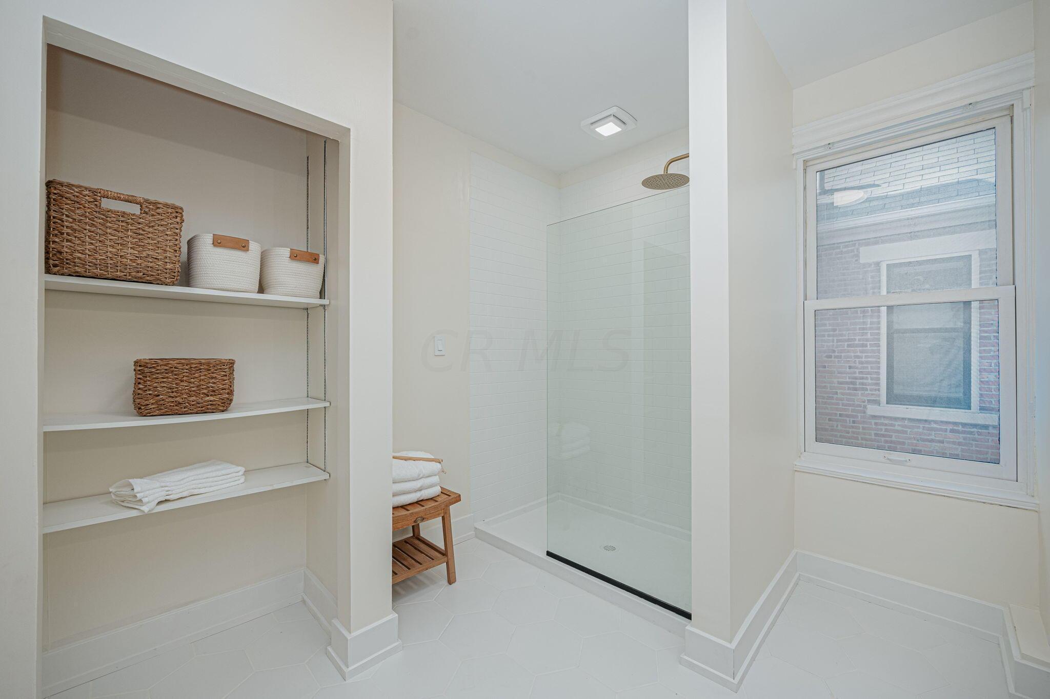 184 E Kossuth Street