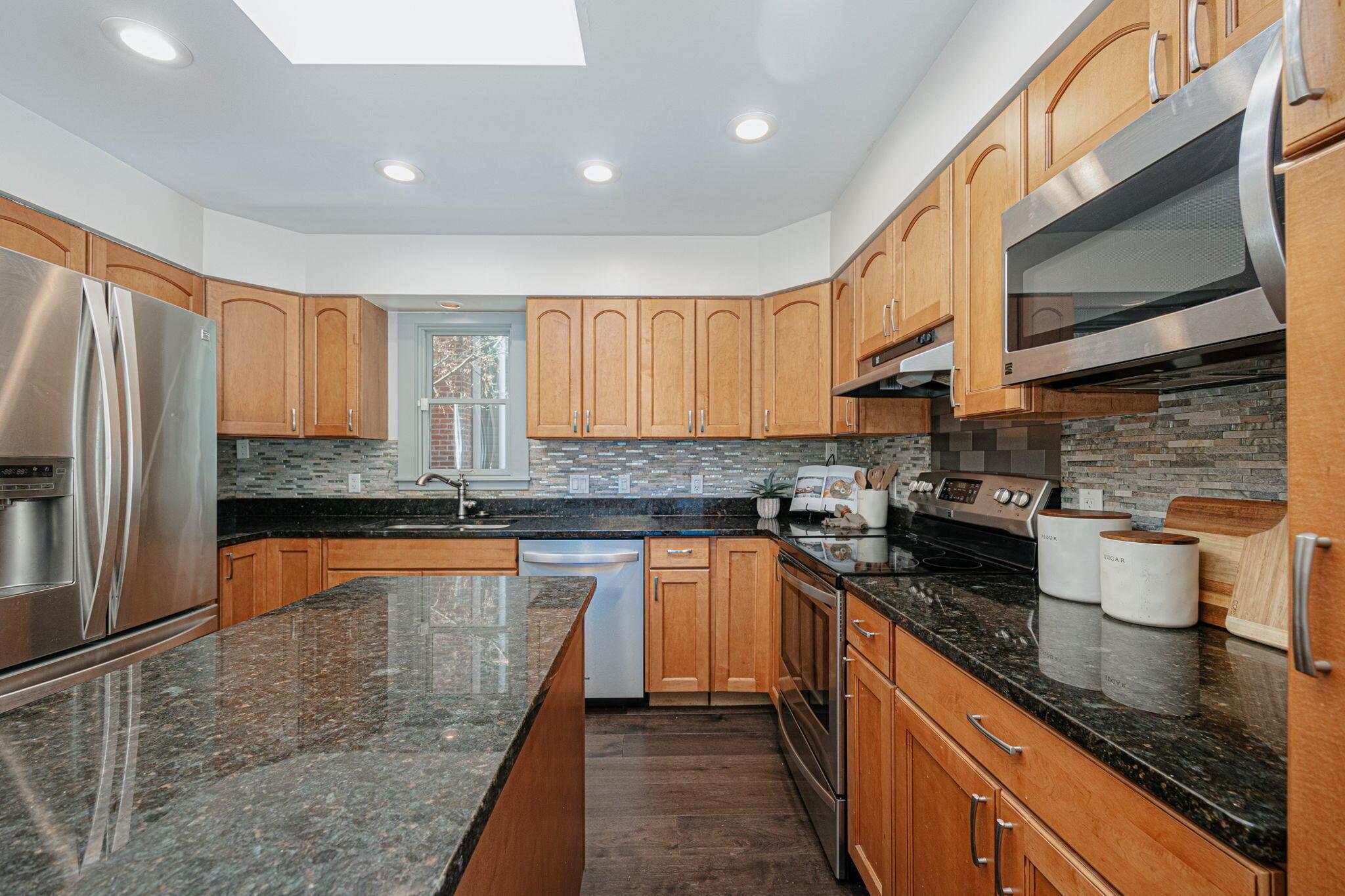 184 E Kossuth Street