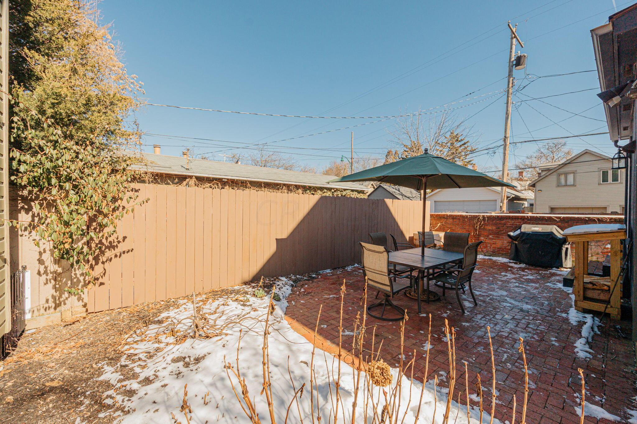 184 E Kossuth Street