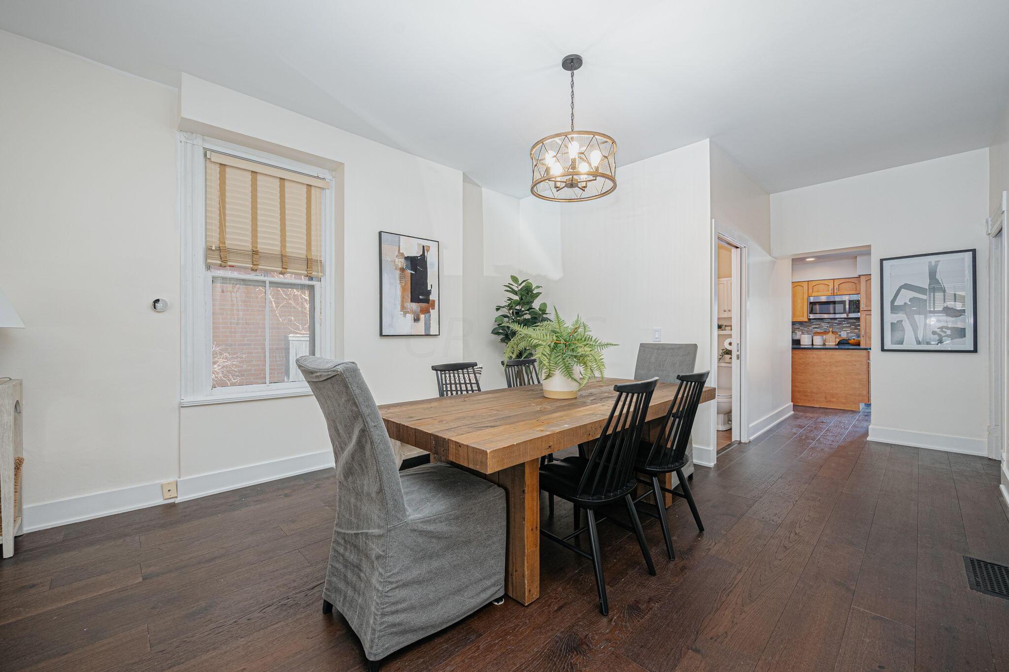 184 E Kossuth Street