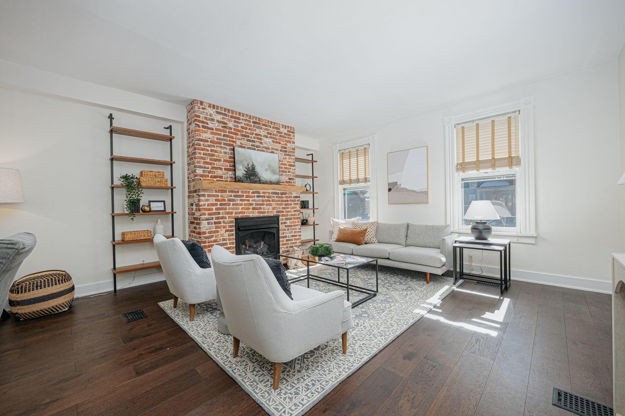 184 E Kossuth Street