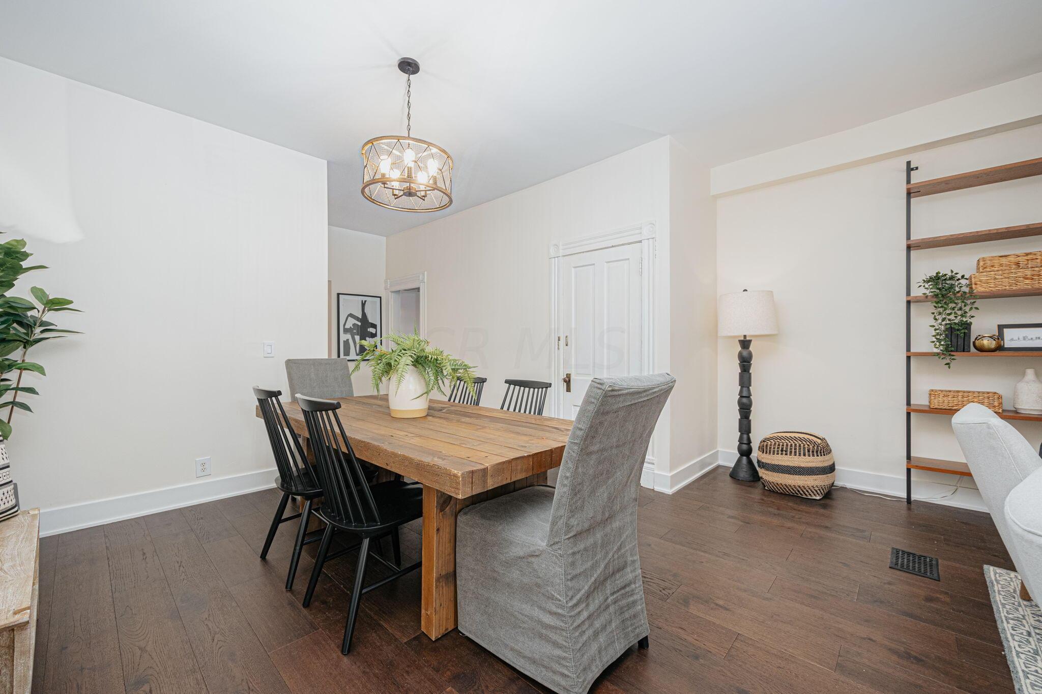 184 E Kossuth Street