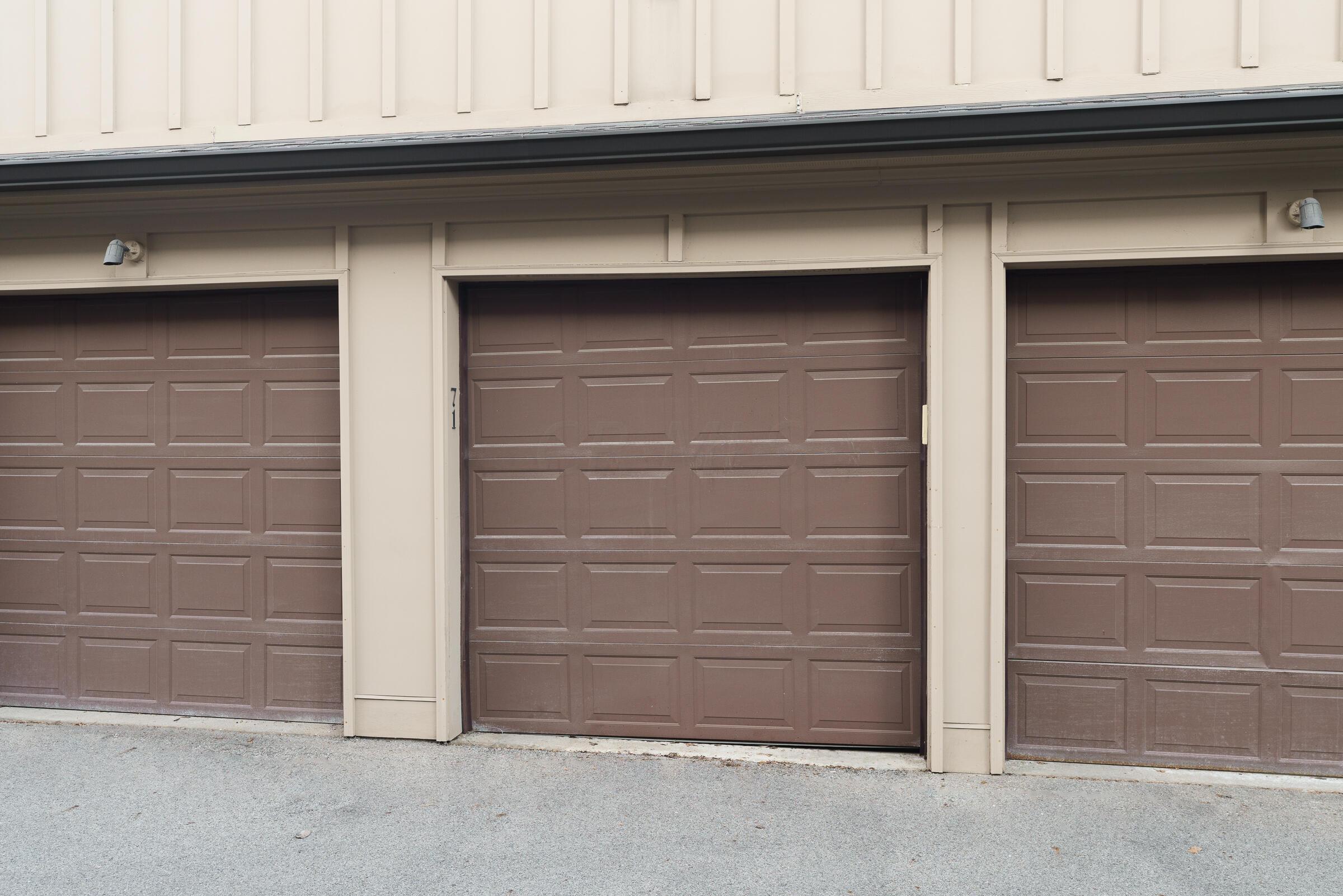 71 N 5th Street, G16