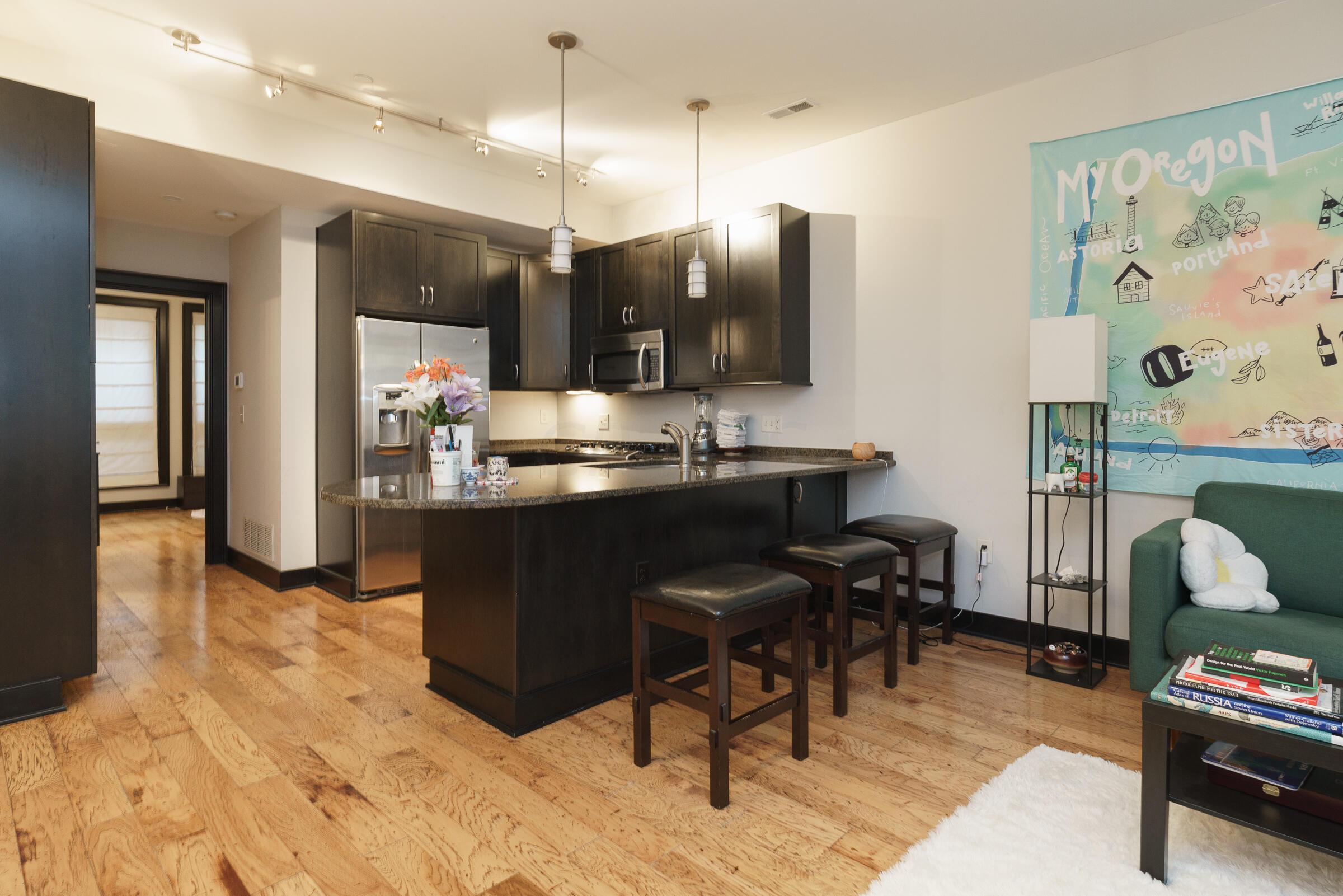 71 N 5th Street, G16