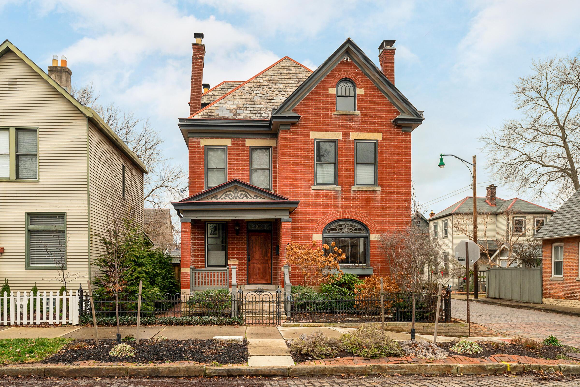 857 City Park Avenue