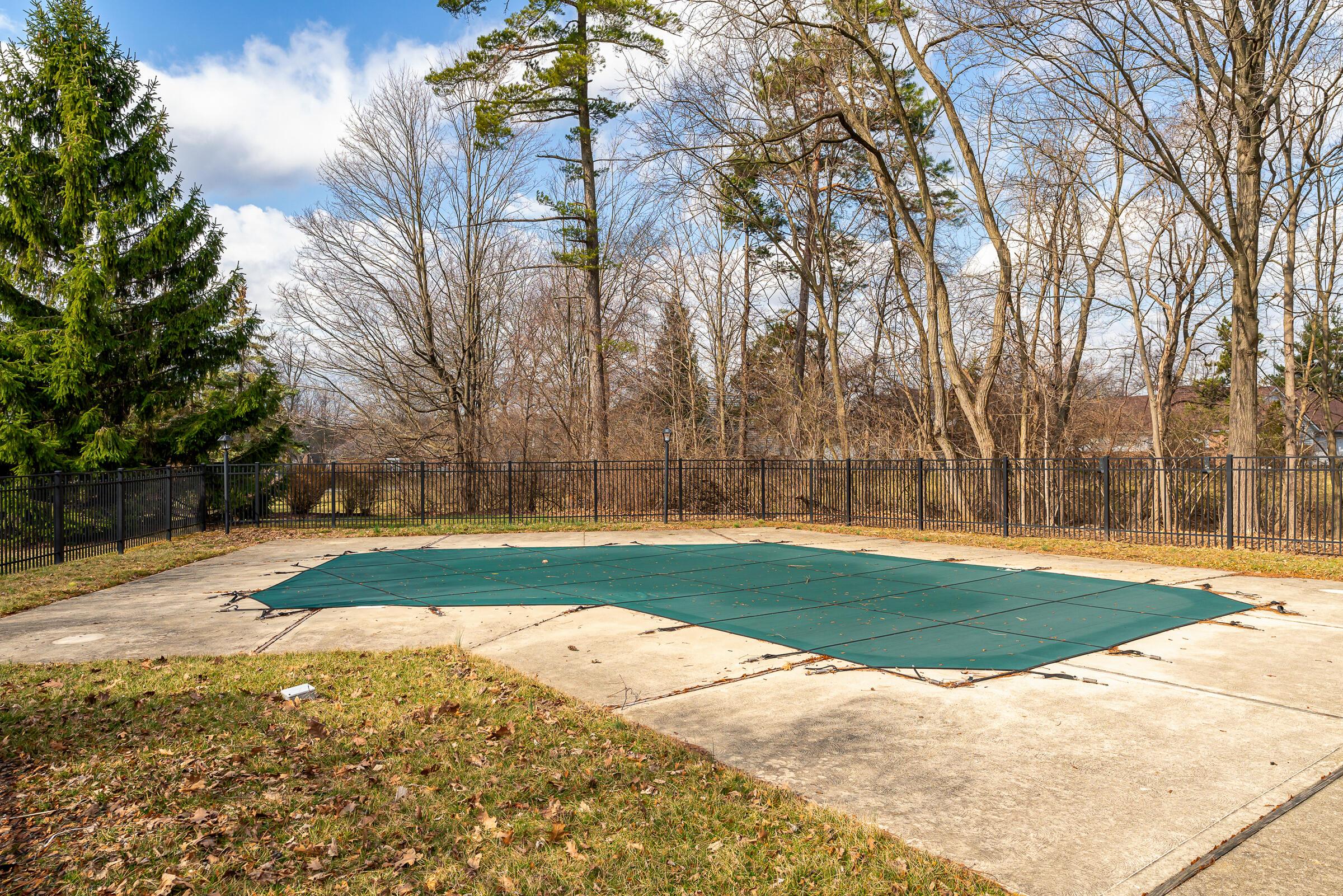 5000 Deer Forest Place