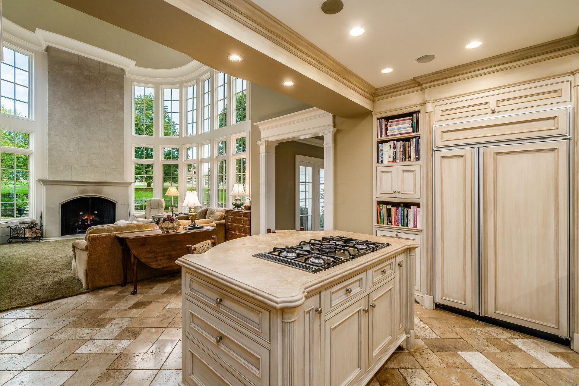 5580 Riverside Drive