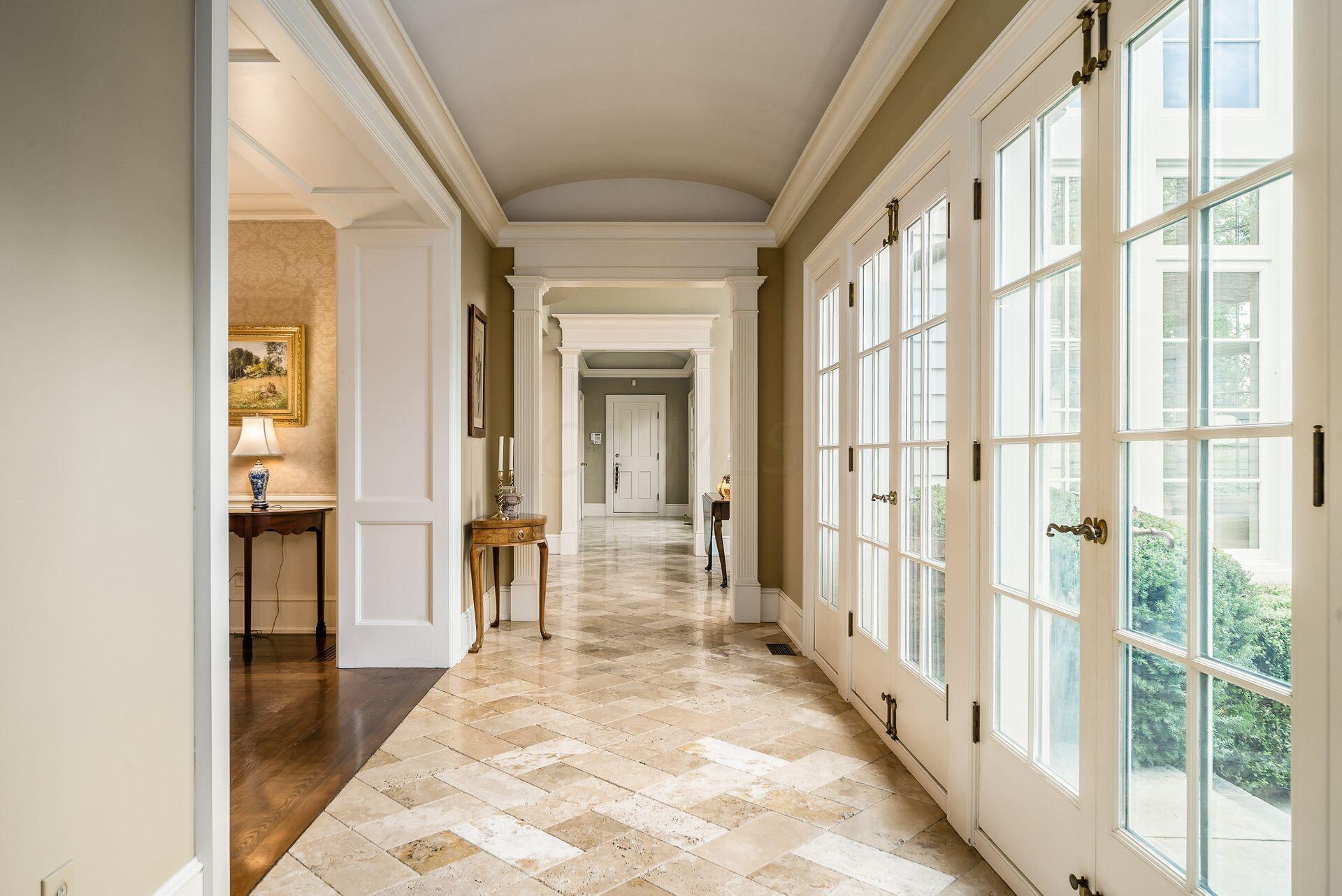 5580 Riverside Drive