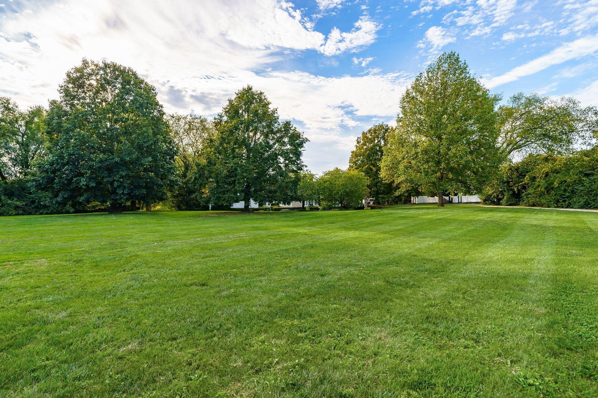 5580 Riverside Drive