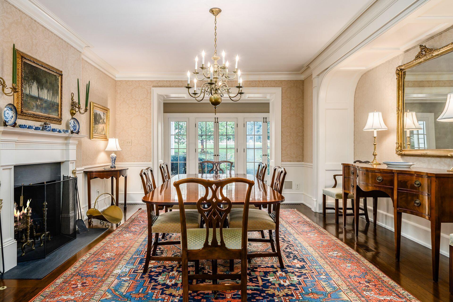 5580 Riverside Drive