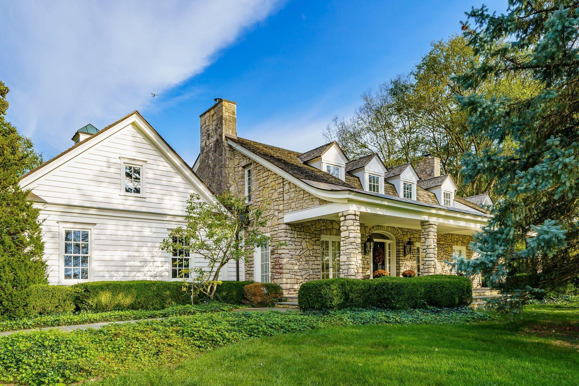 5580 Riverside Drive