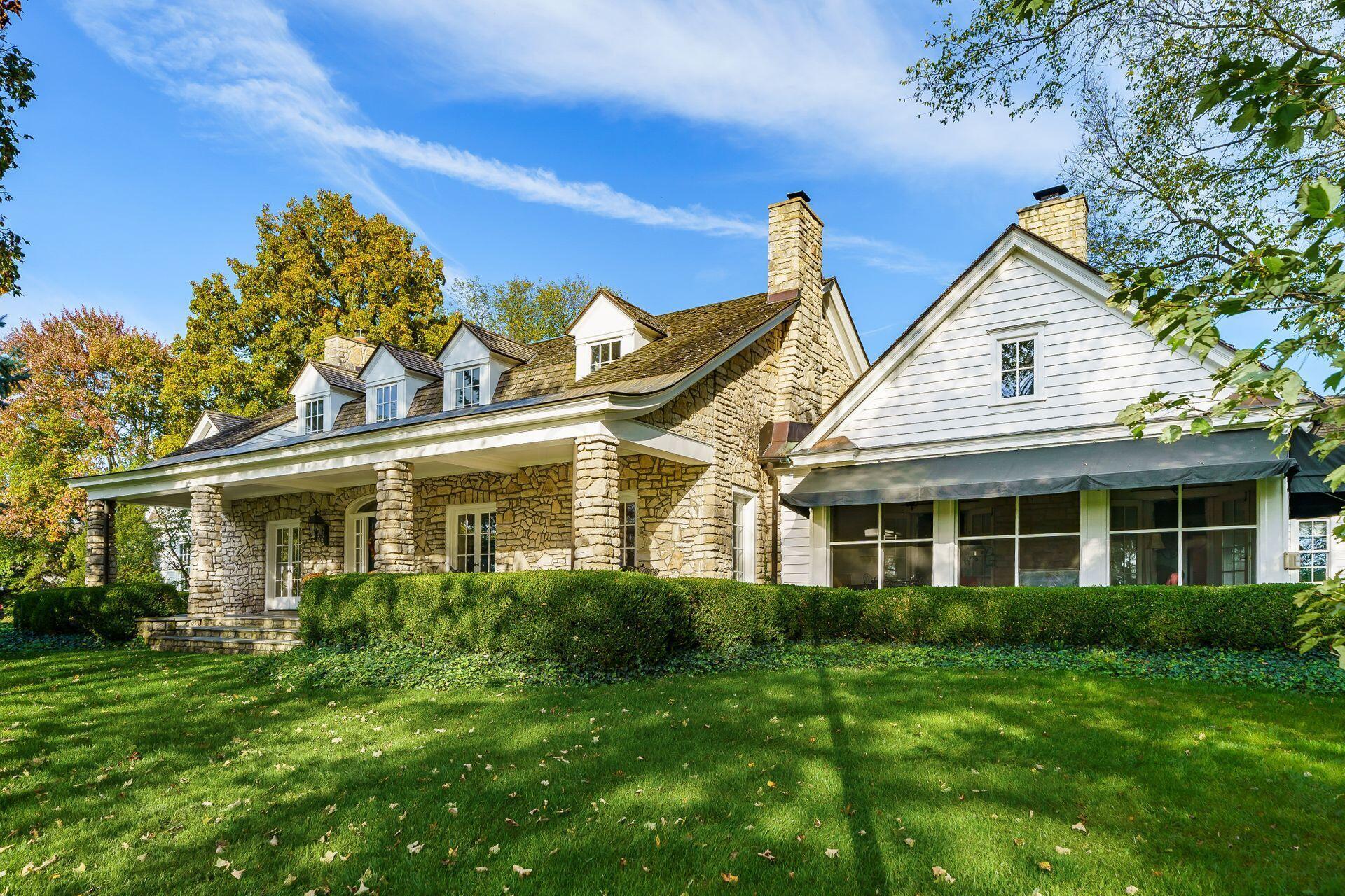 5580 Riverside Drive