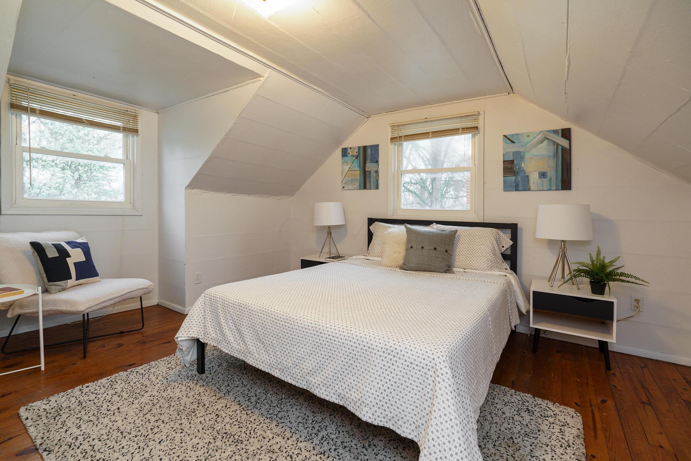 62 N Chesterfield Road