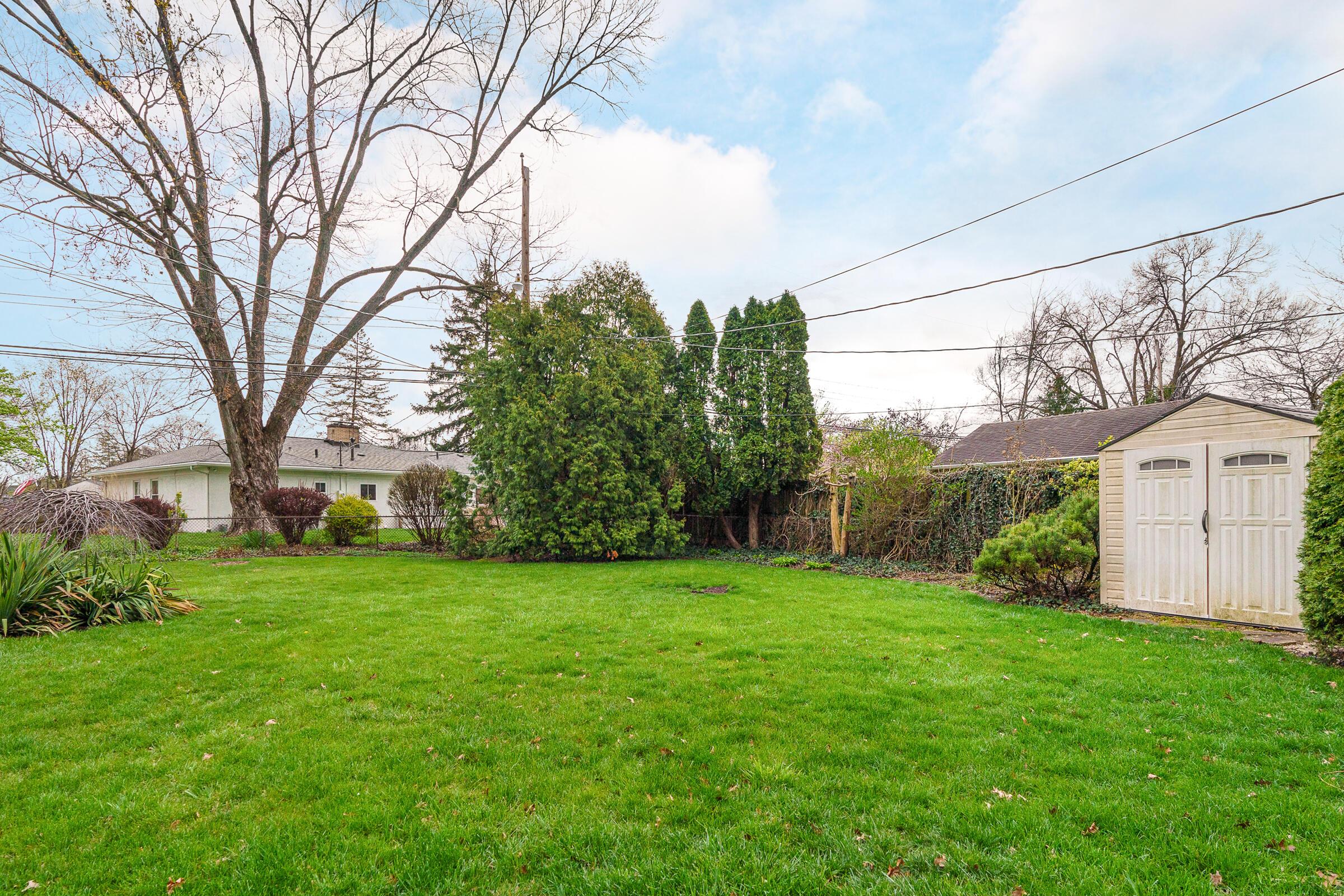 62 N Chesterfield Road