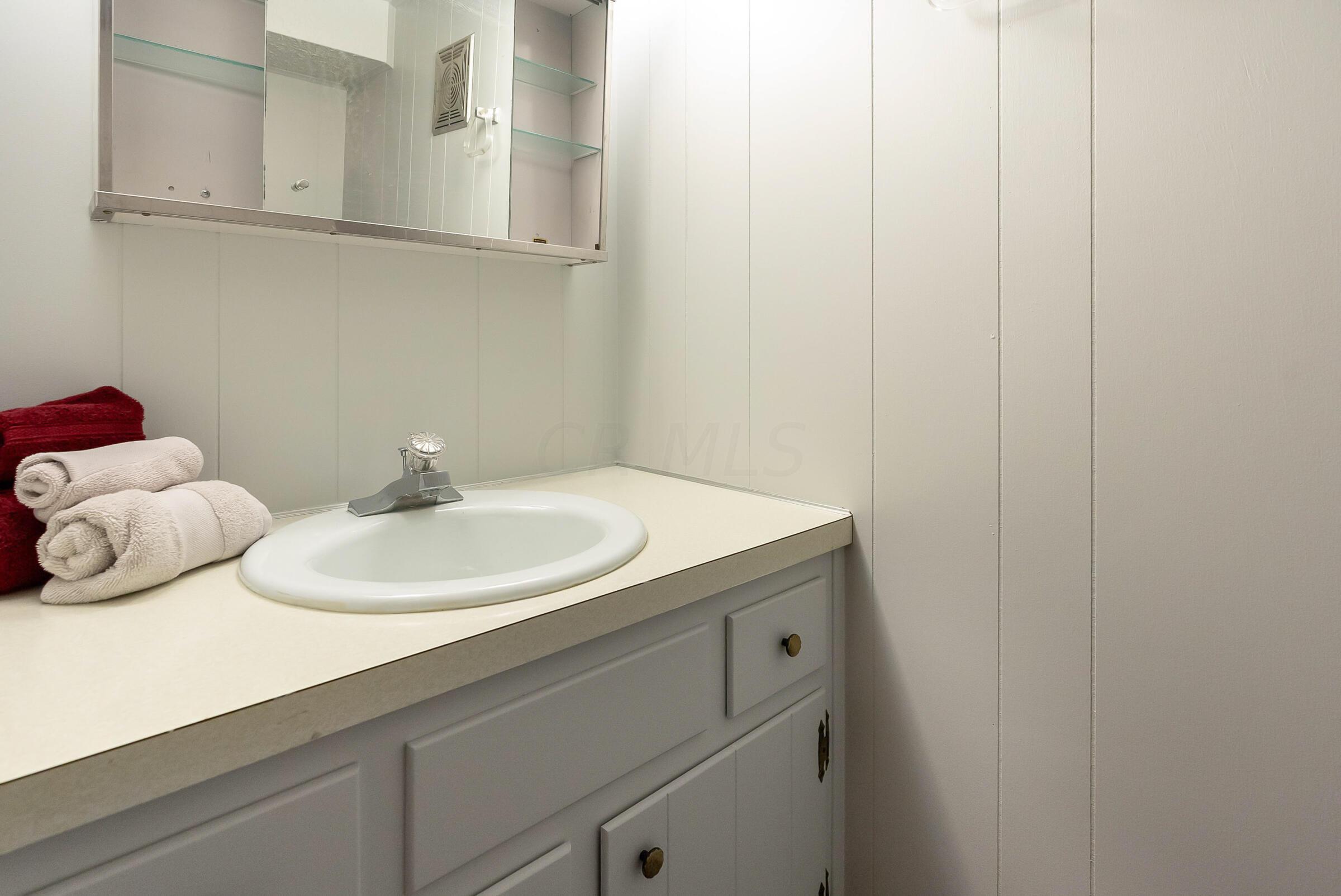 610 S Grant Avenue, 4-A