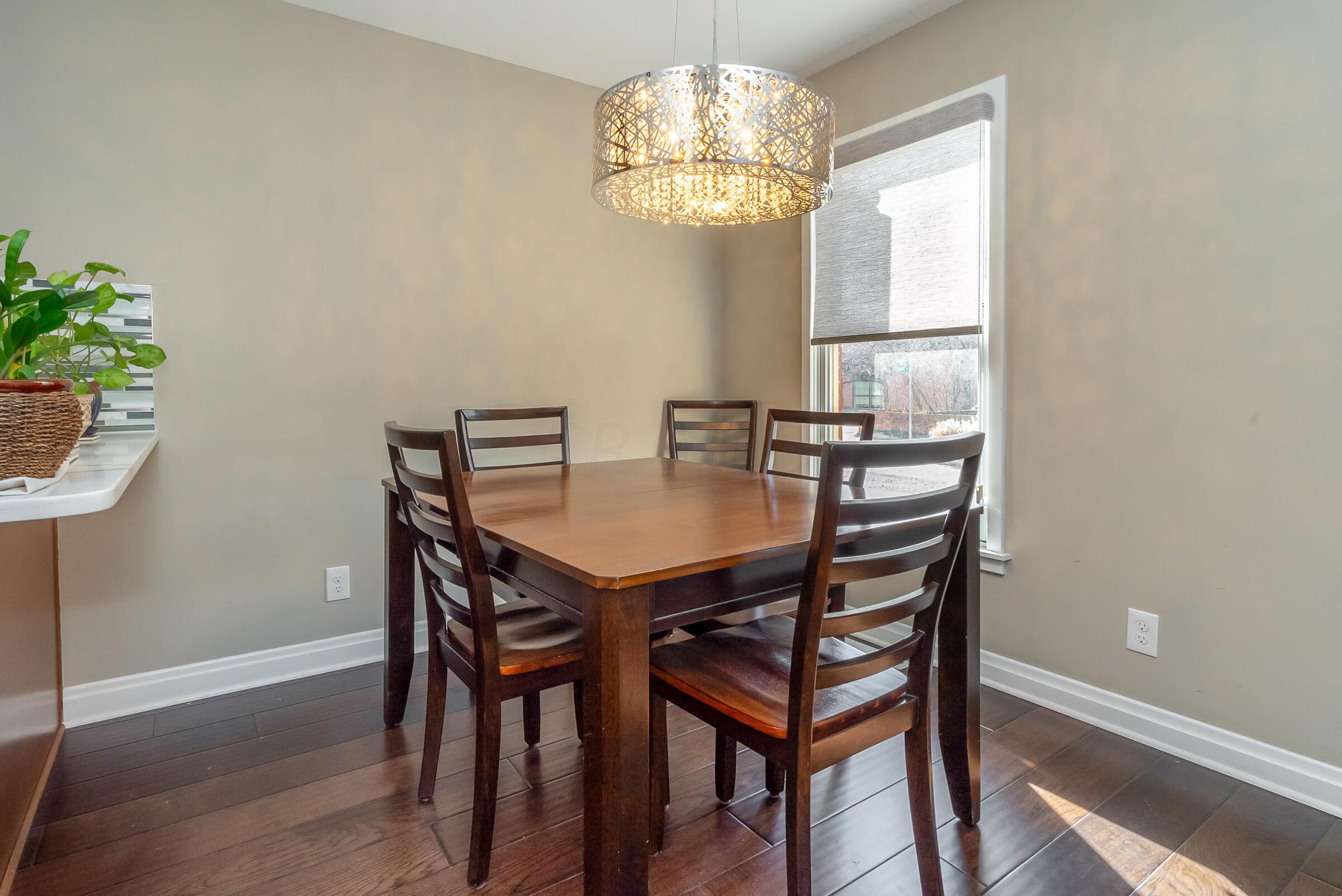 610 S Grant Avenue, 4-A