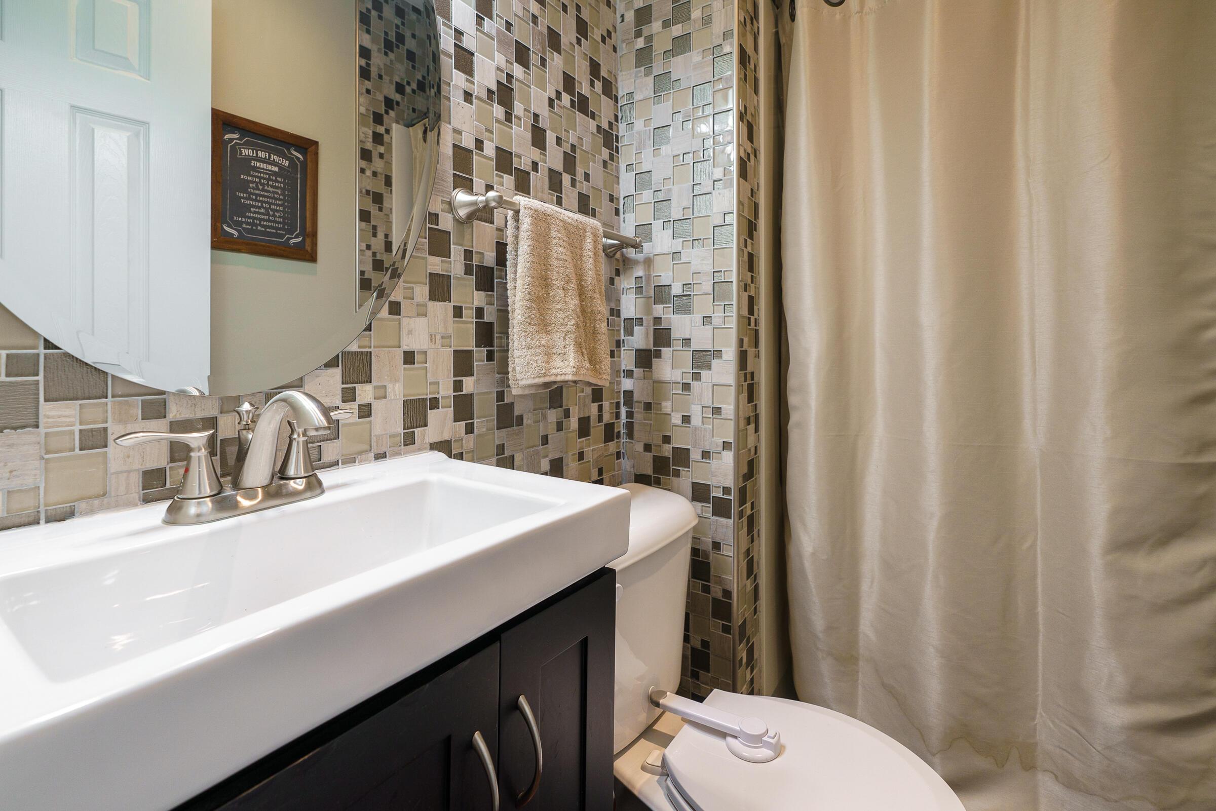 2605 E Livingston Avenue