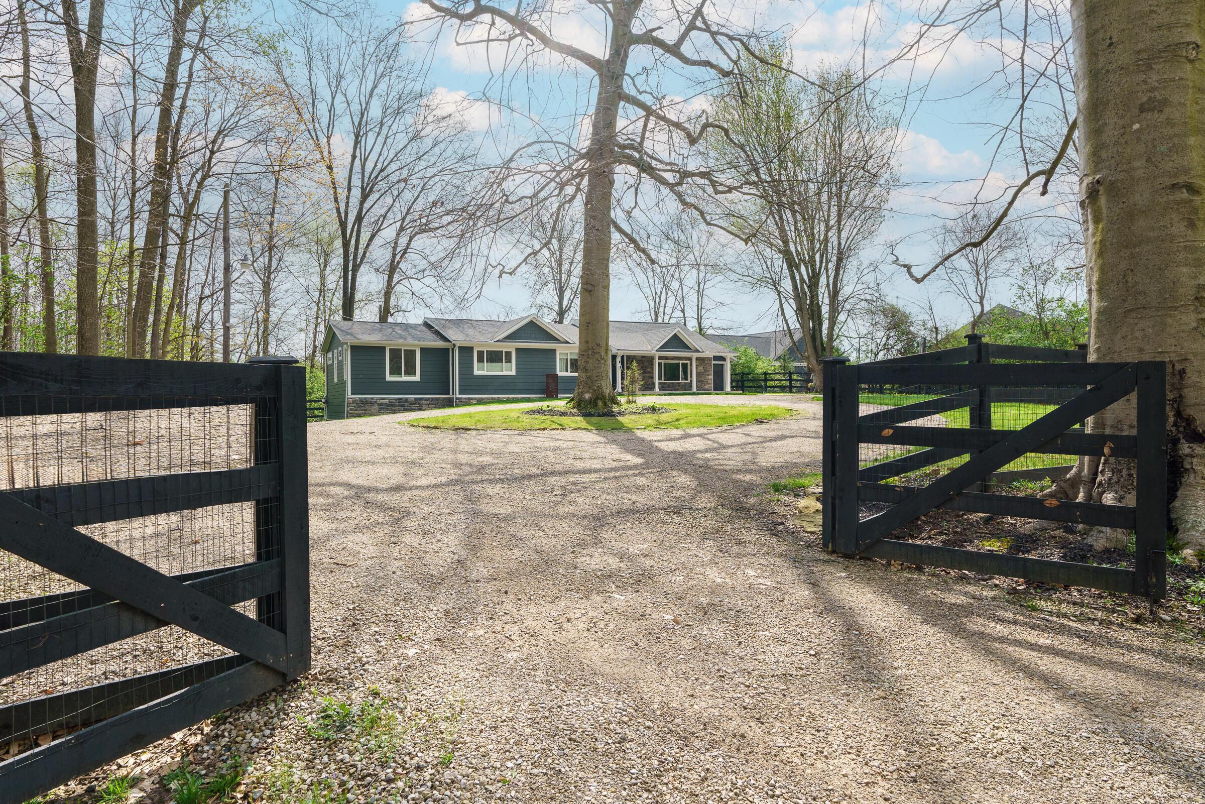 7133 S Section Line Road