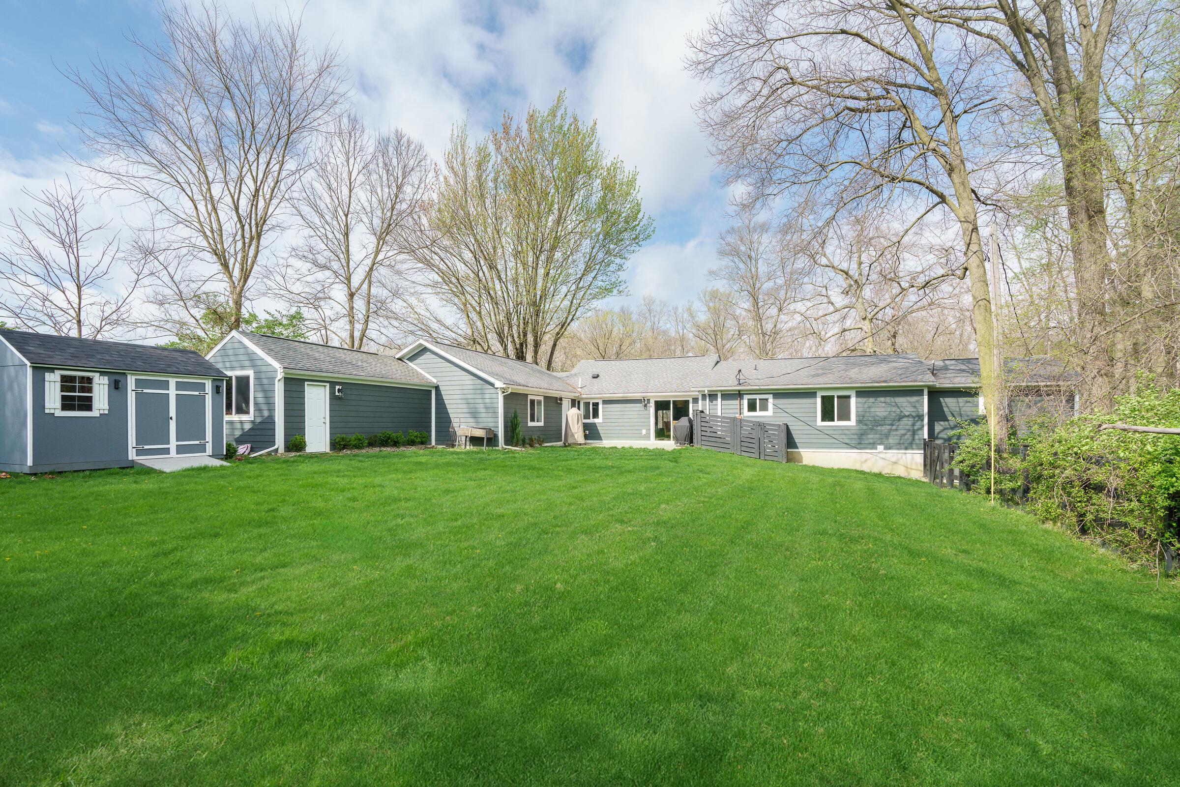 7133 S Section Line Road