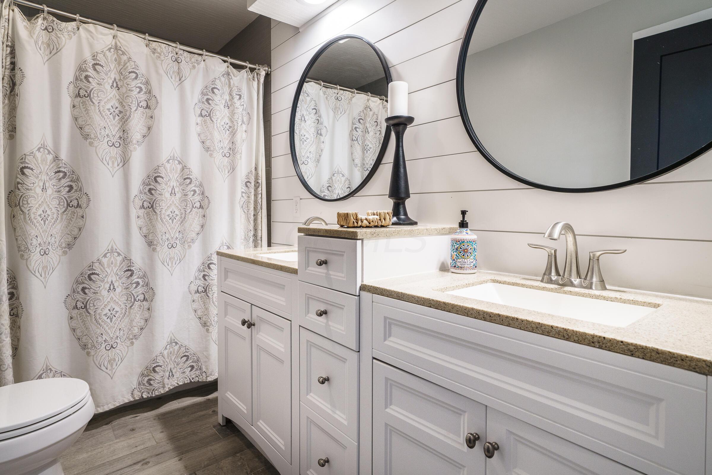 7133 S Section Line Road