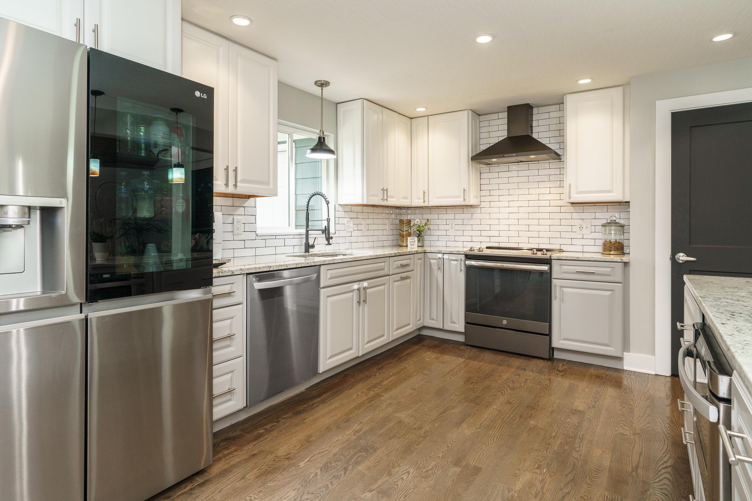 7133 S Section Line Road