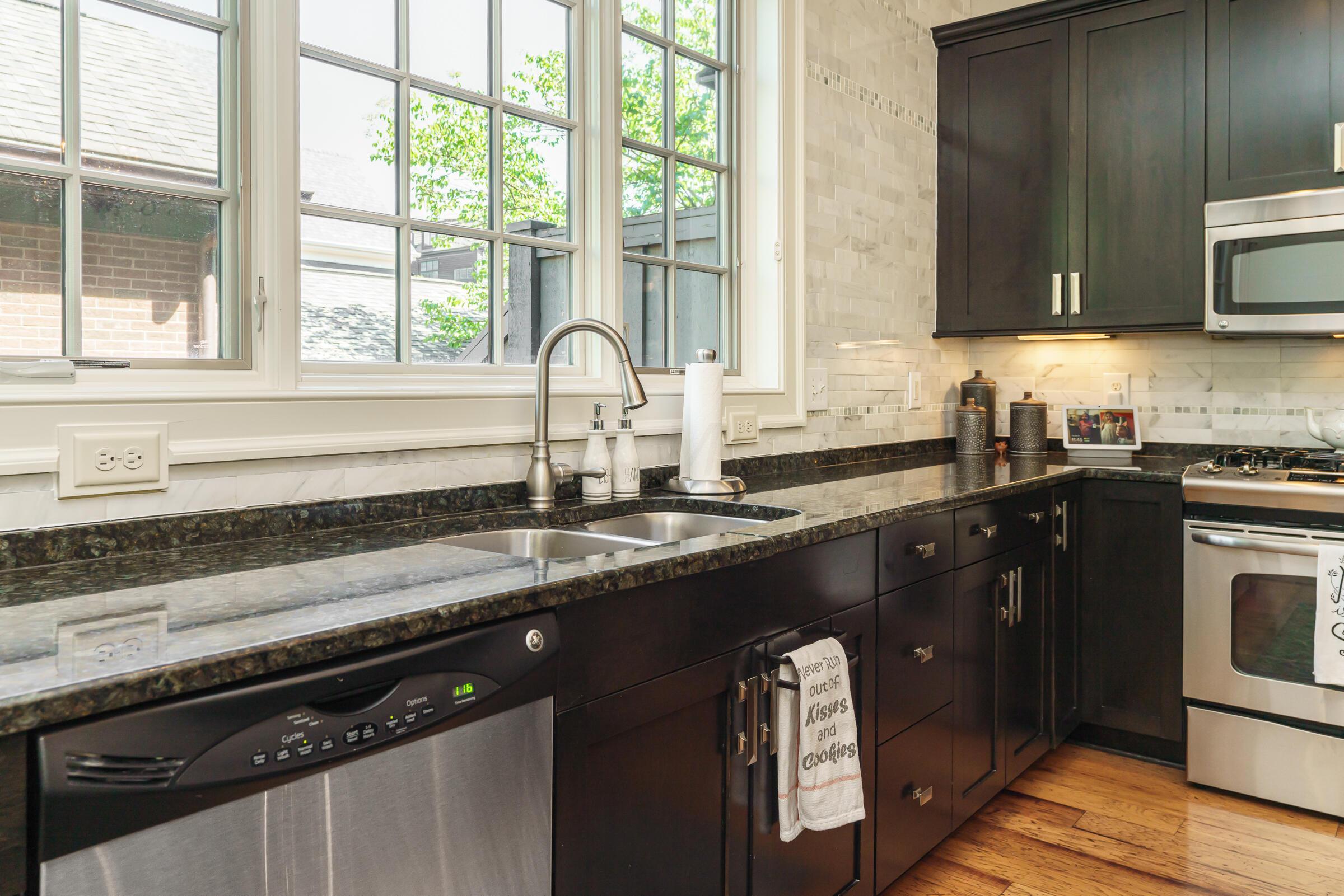 218 E Gay Street, TH25