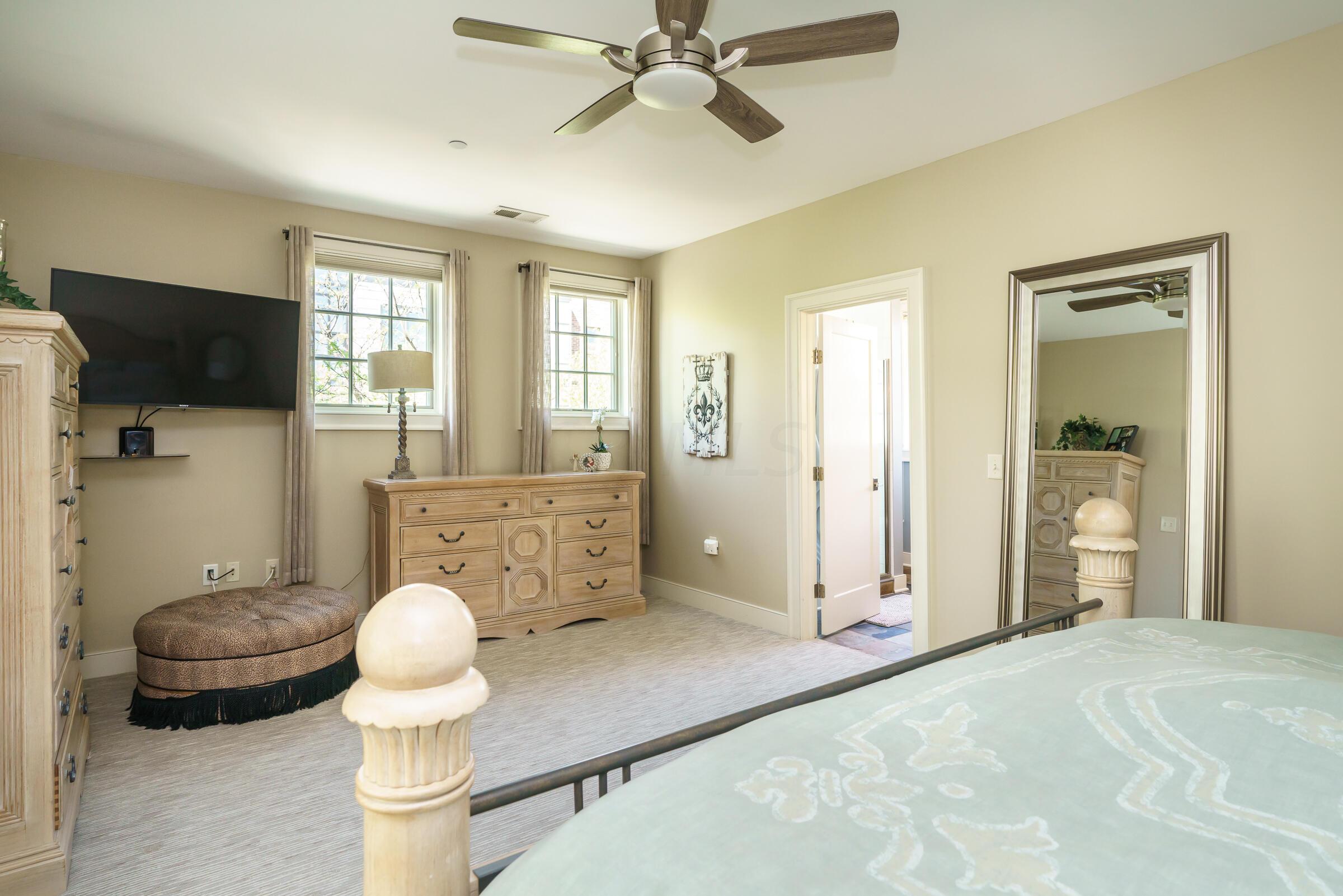 218 E Gay Street, TH25