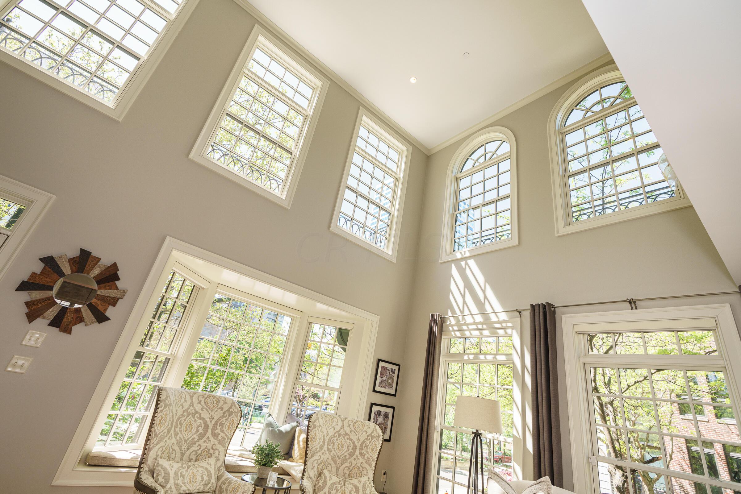 218 E Gay Street, TH25