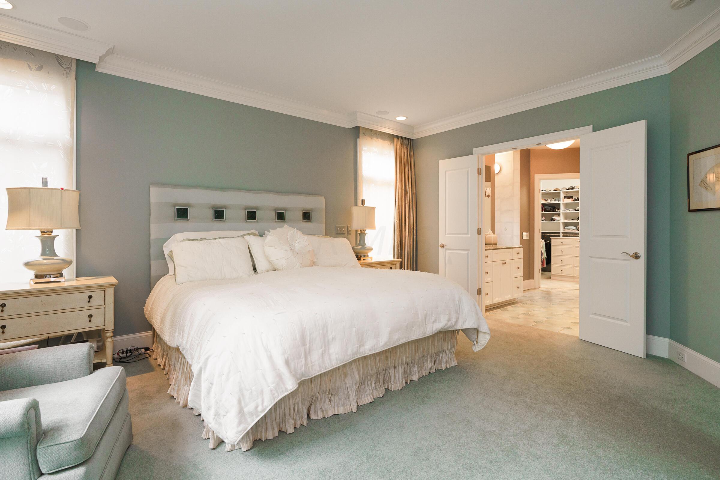 6055 Whitney Woods Court