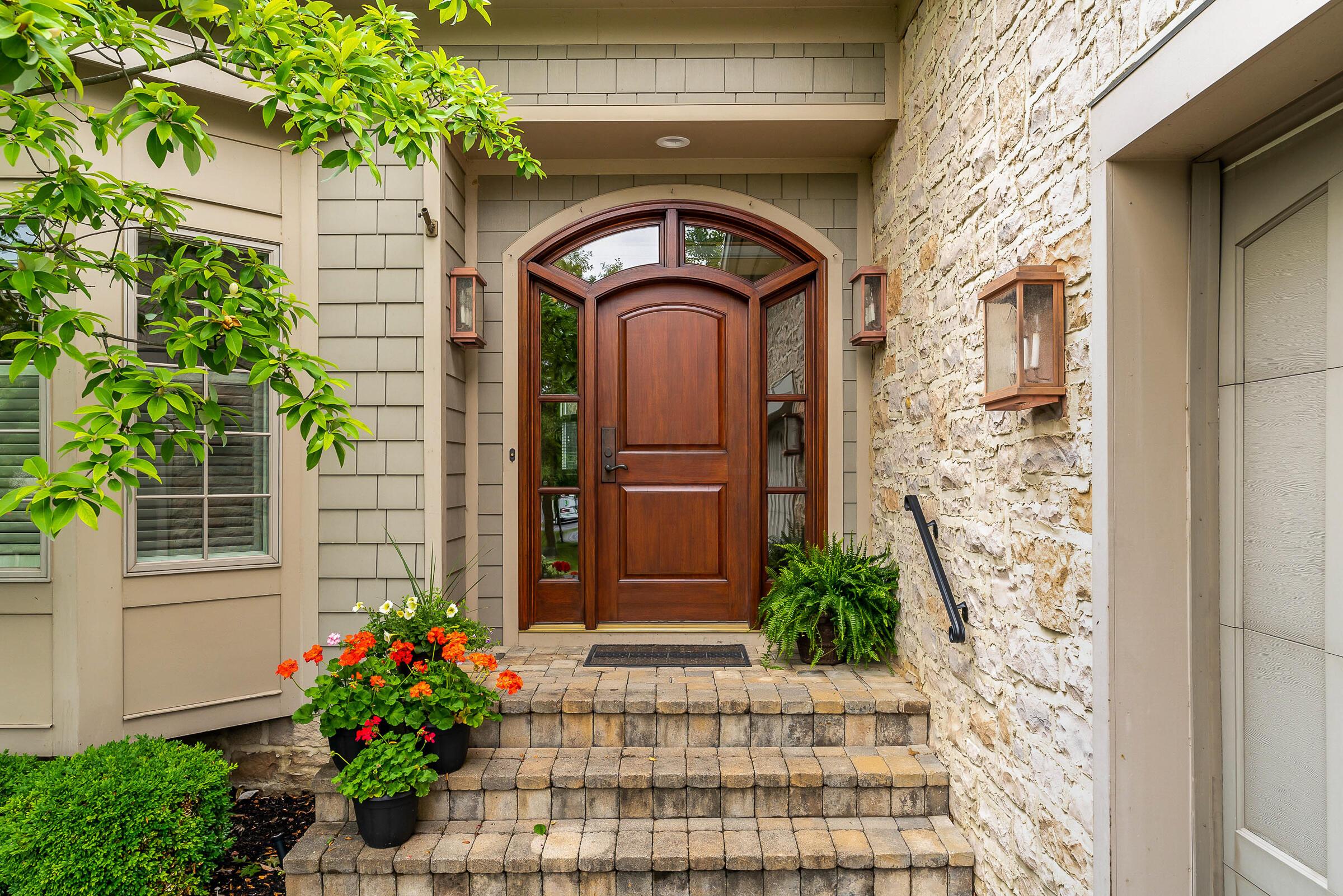 6055 Whitney Woods Court