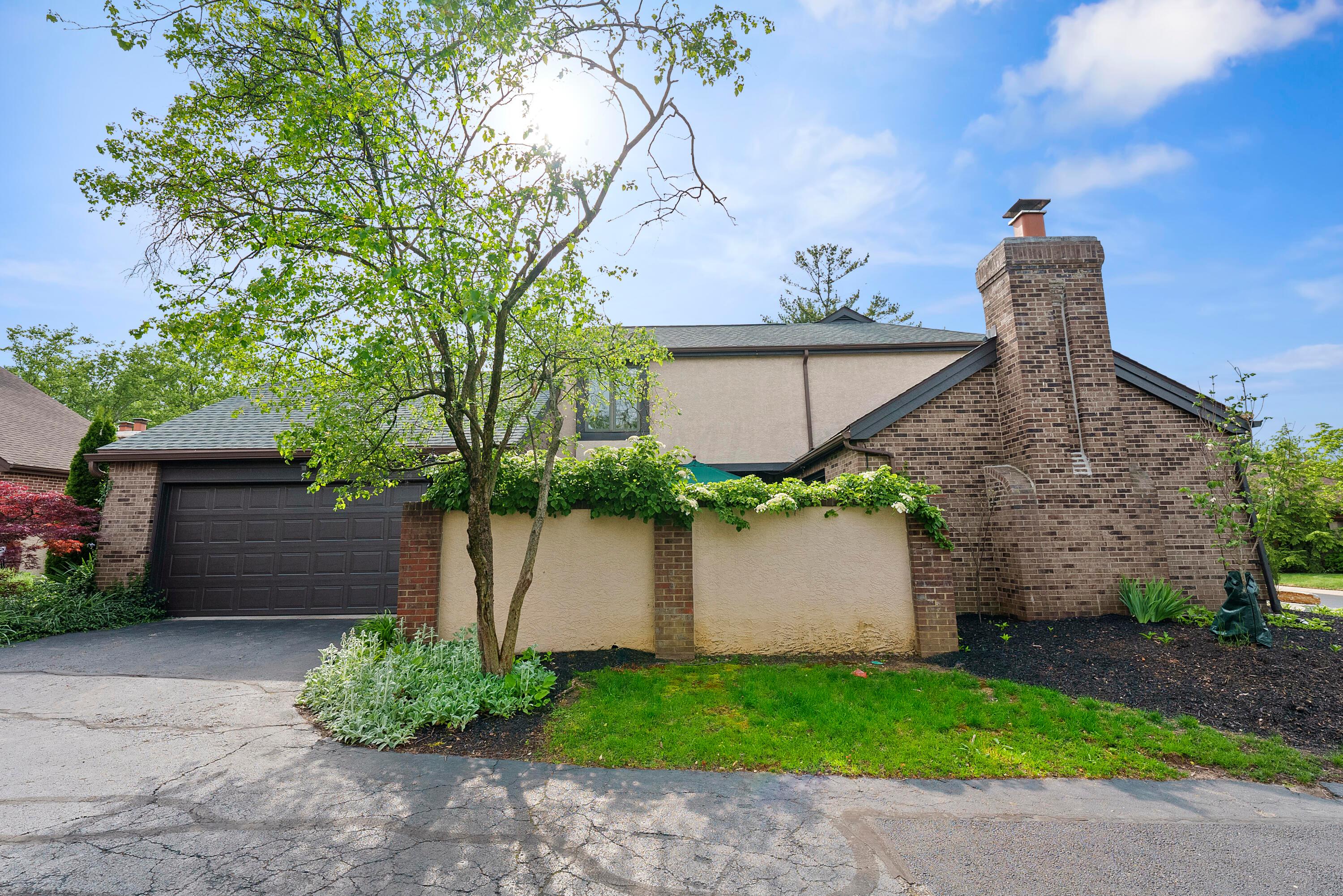 5677 Notre Dame Place, 4