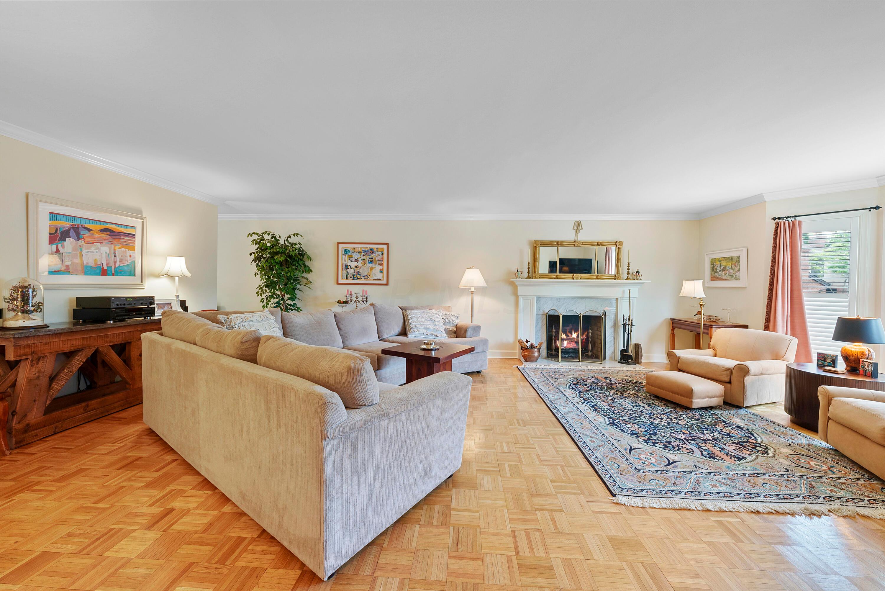 5677 Notre Dame Place, 4