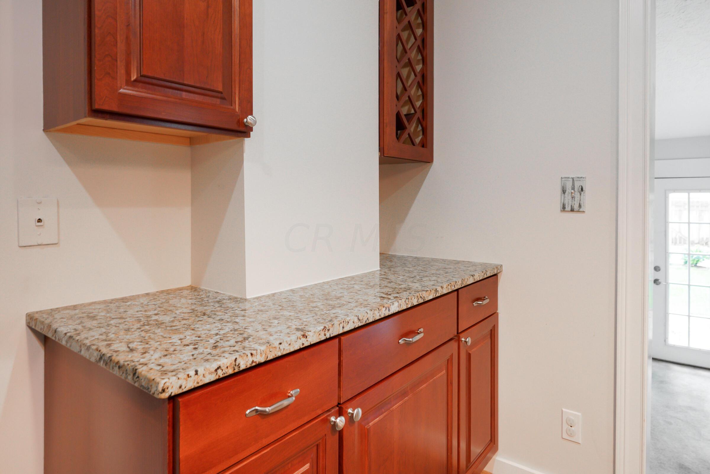 439 E Kossuth Street